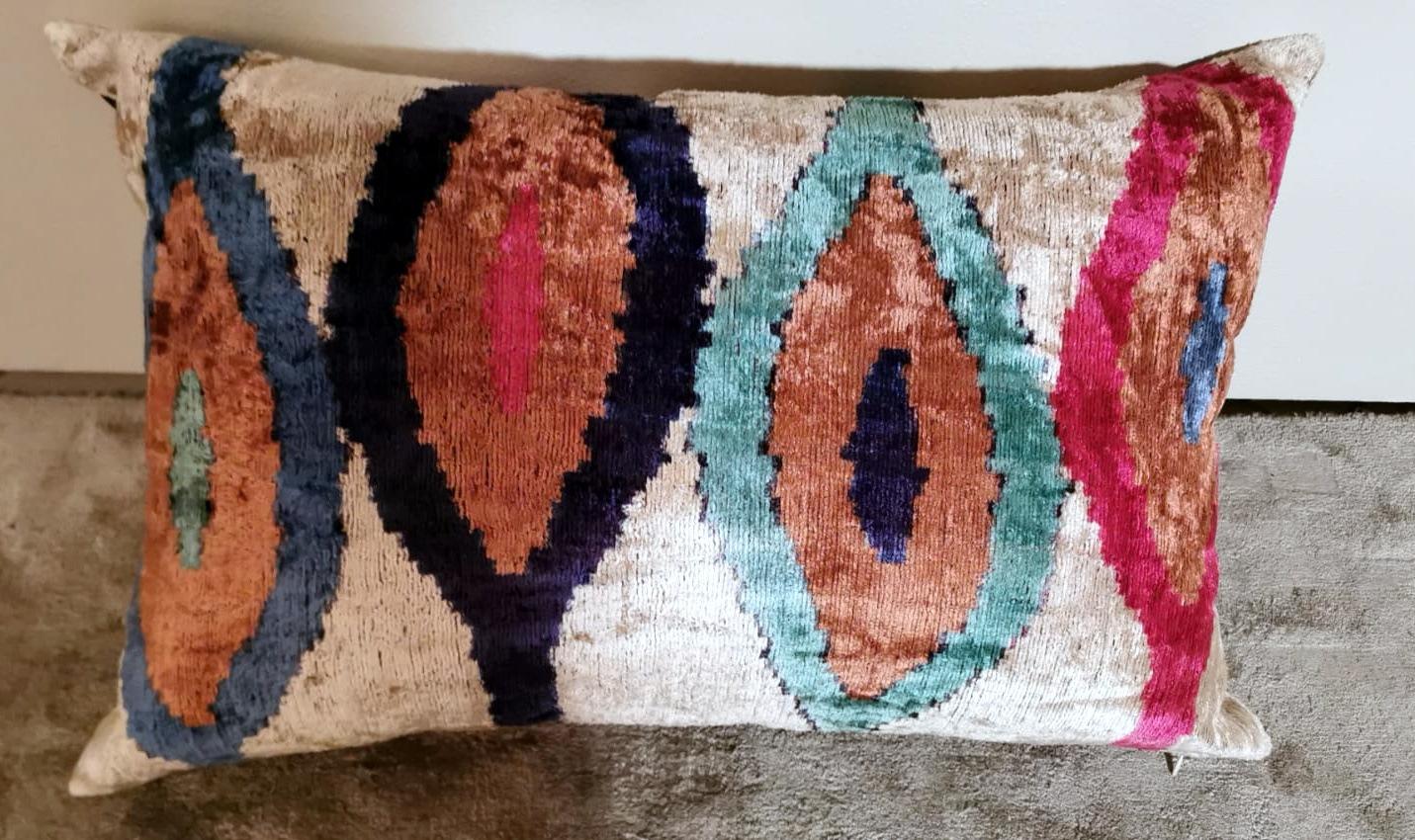Ikat Fabric Pair of Handmade Pillows In Uzbekistan For Sale 5