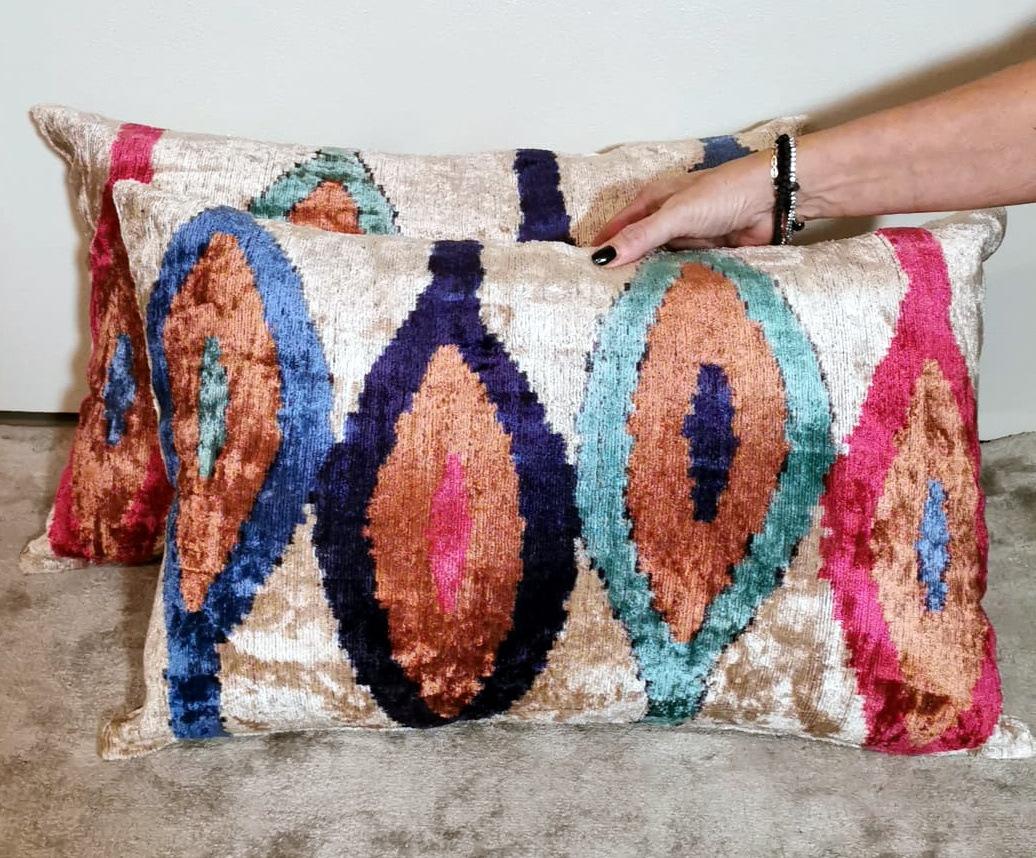 Ikat Fabric Pair of Handmade Pillows In Uzbekistan For Sale 11
