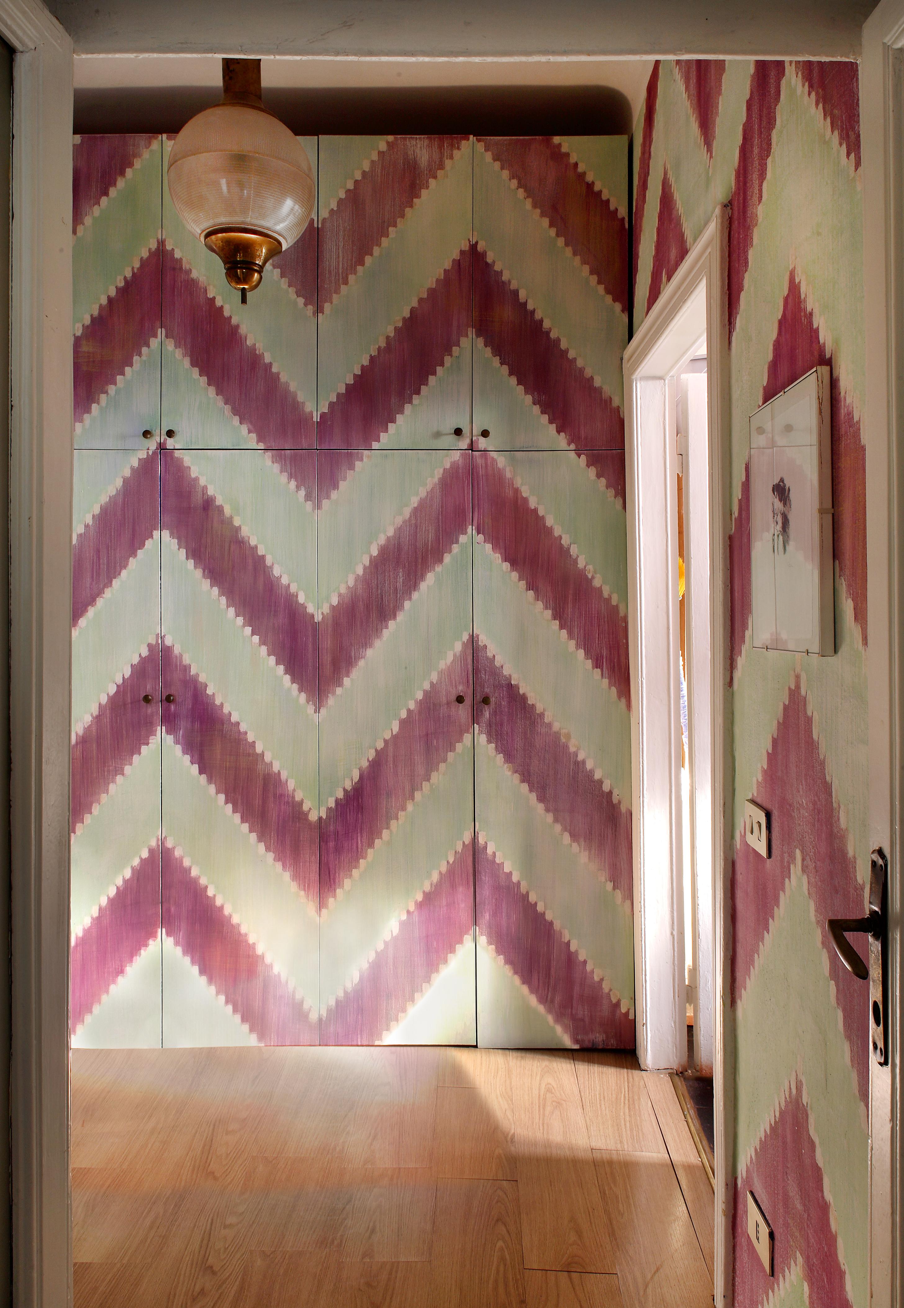 Contemporary Ikat, Hand Painted Wallpaper - Made in Italy - colors entirely customizable For Sale