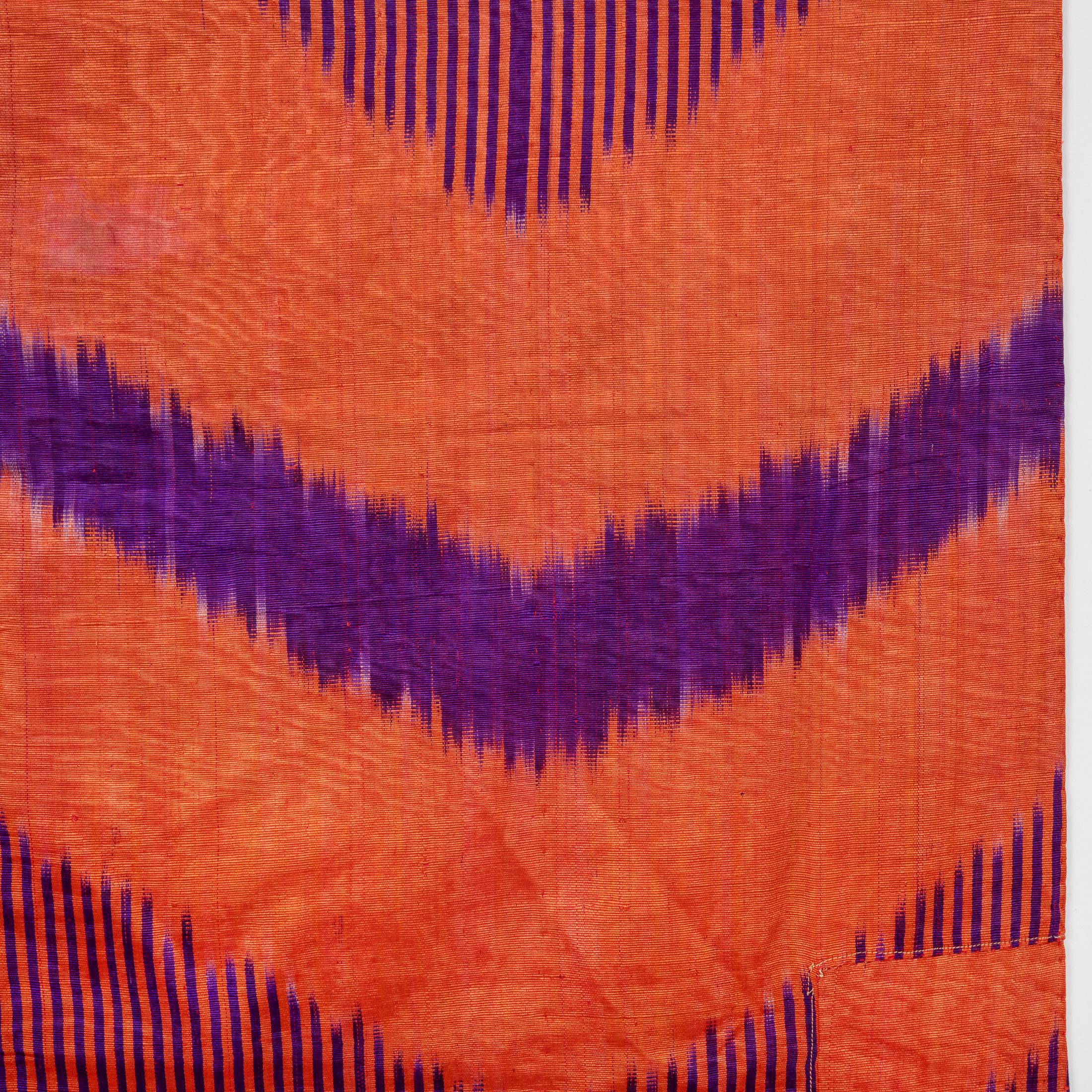 Ikat-Tafel, Usbekistan, frühes 20. Jahrhundert. (Seide) im Angebot