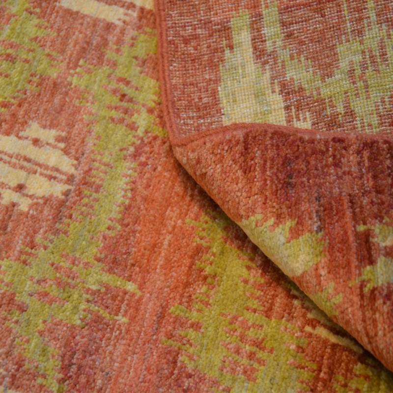 Contemporary Ikat Rug. Orange, green and Red Design. 3.00 x 4.25 m For Sale
