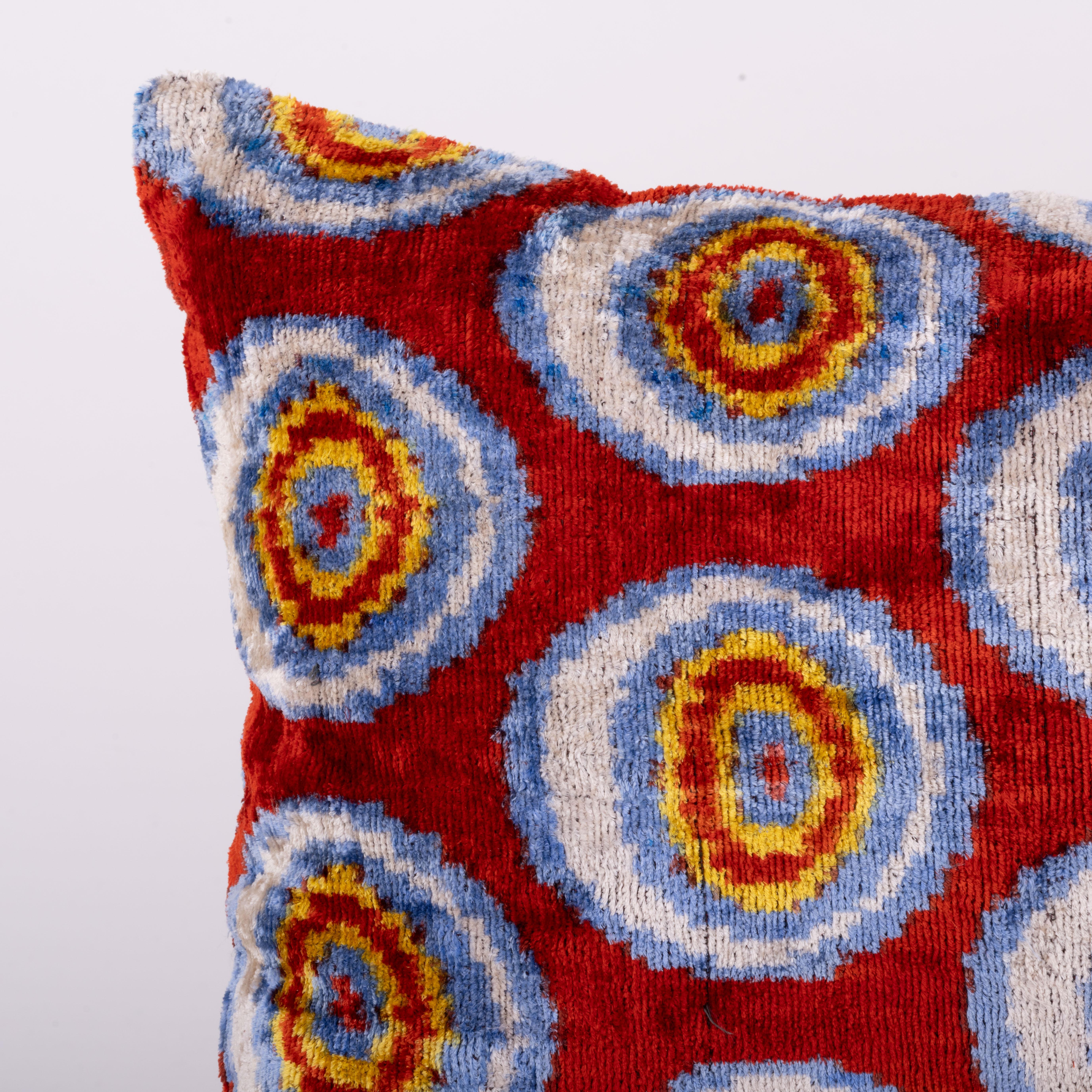 Add a touch of luxury and vibrancy to your home with our Silk Velvet Cushions. Featuring a bold and colorful design on the front, these cushions bring an artistic statement to any space. The rich, sumptuous silk velvet provides a soft, tactile