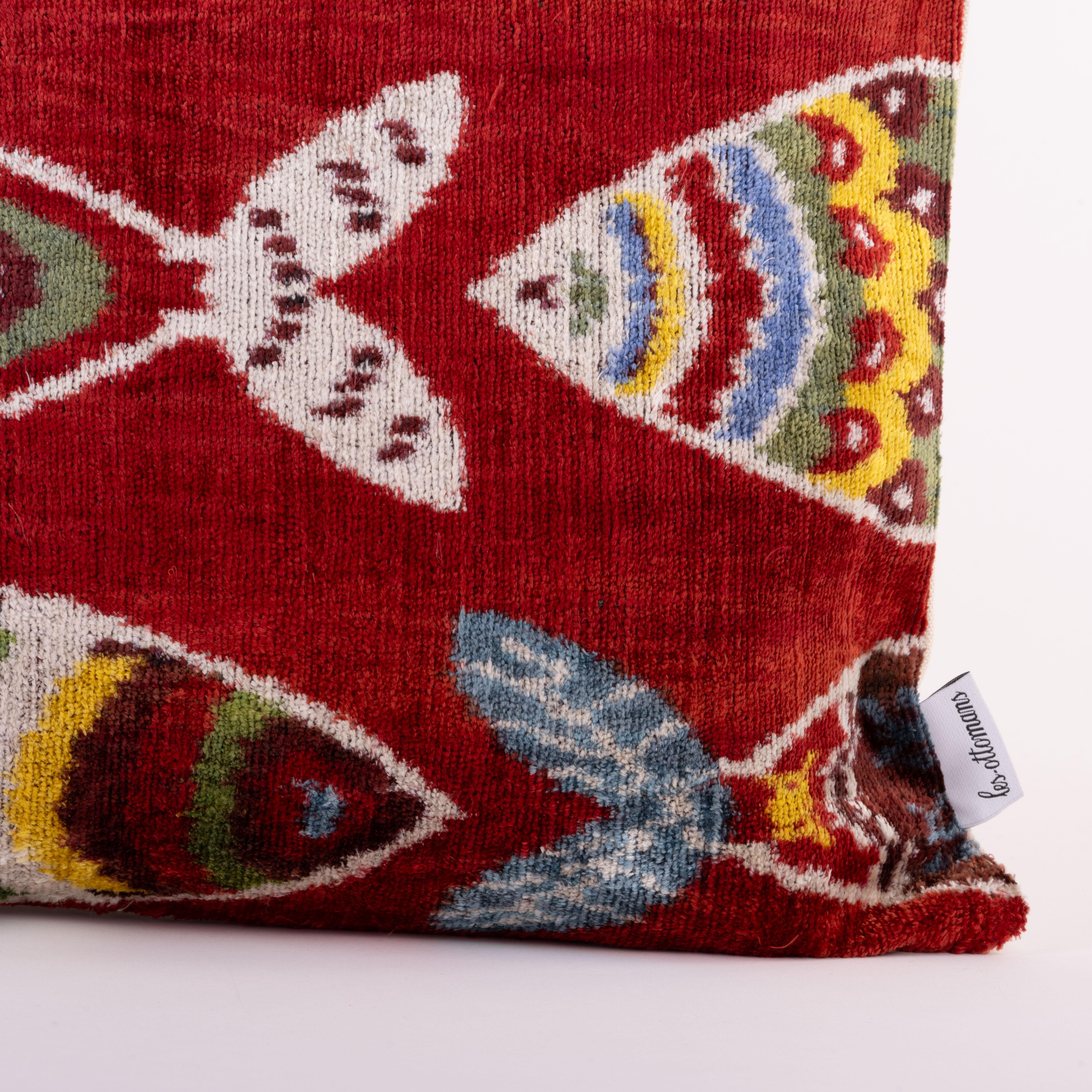 Add a touch of luxury and vibrancy to your home with our Silk Velvet Cushions. Featuring a bold and colorful design on the front, these cushions bring an artistic statement to any space. The rich, sumptuous silk velvet provides a soft, tactile
