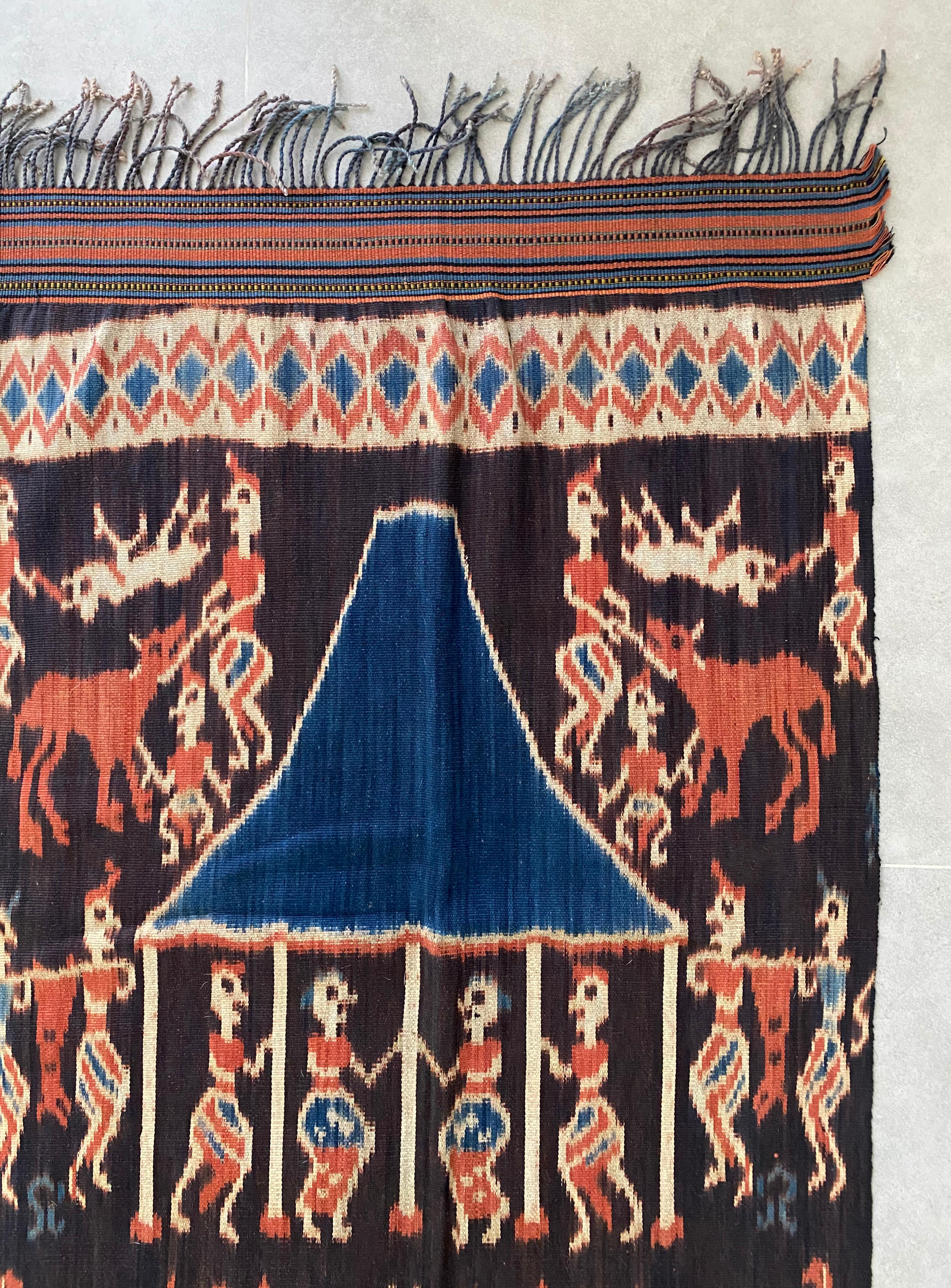 Ikat-Textil von der Sumba-Insel, Indonesien (20. Jahrhundert) im Angebot