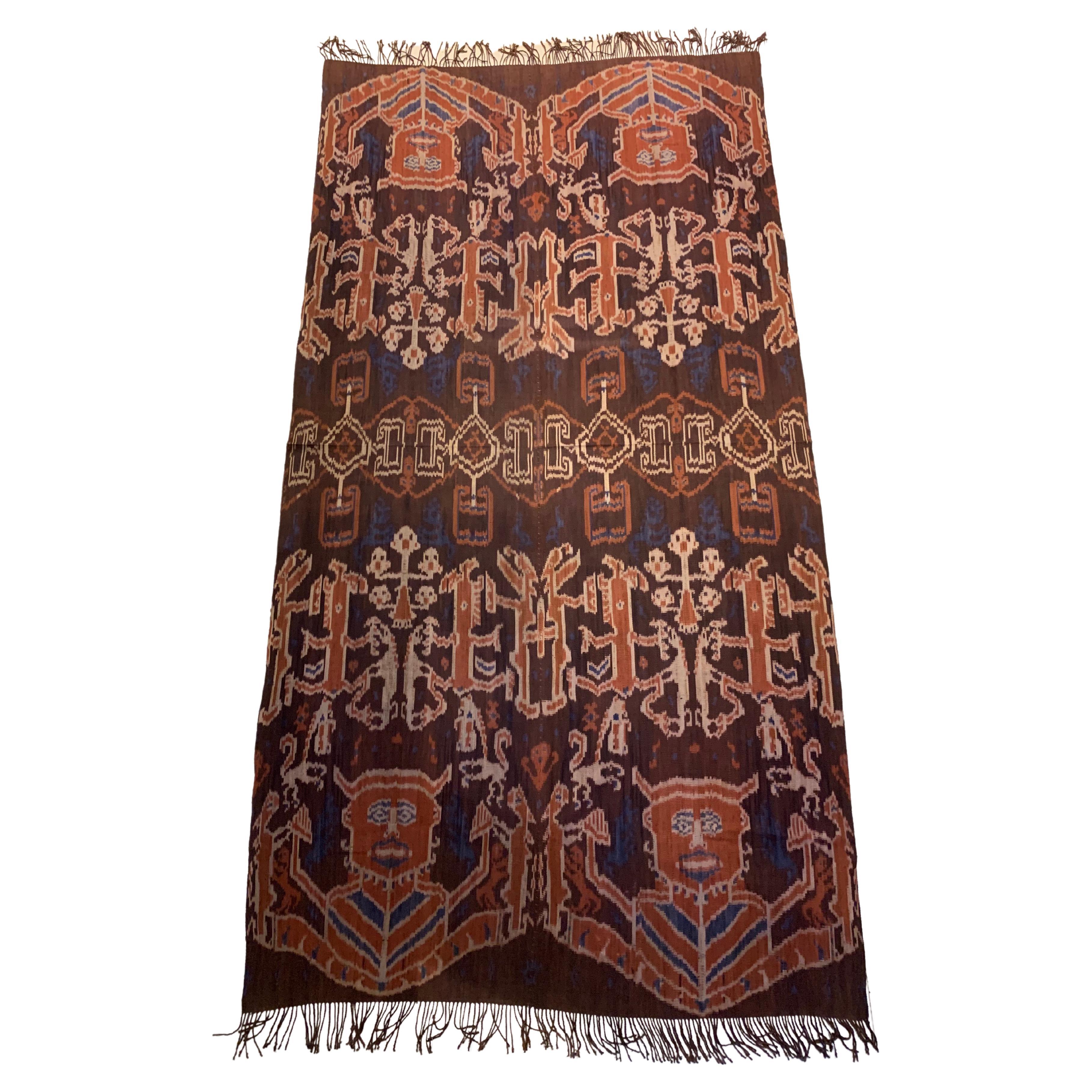 Atemberaubende Stammesmotive von Ikat Textil aus der Insel Sumba, Indonesien 