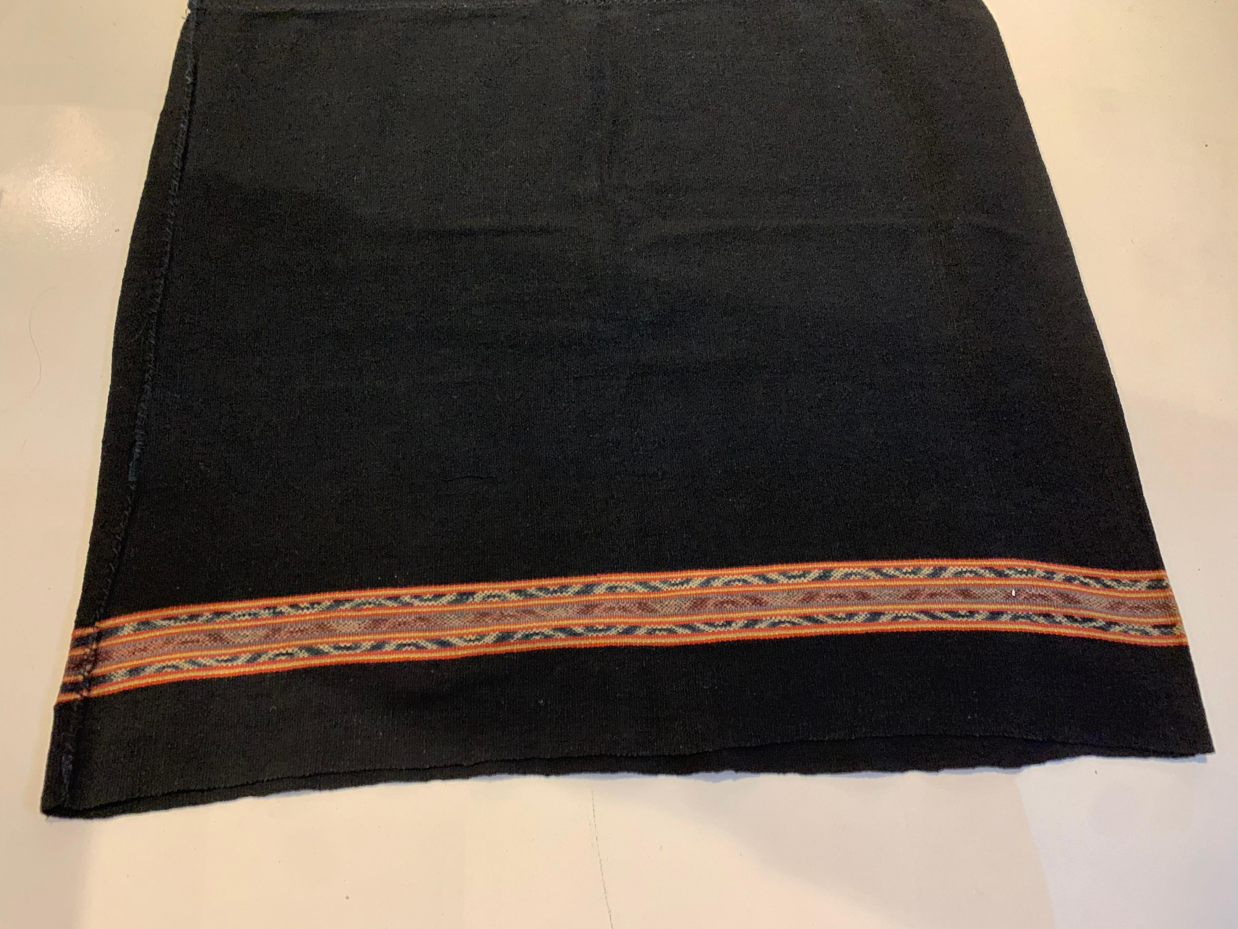 Ikat Textile from Timor Island with Stunning Naturally Coloured Dye, Indonesia In Good Condition For Sale In Jimbaran, Bali