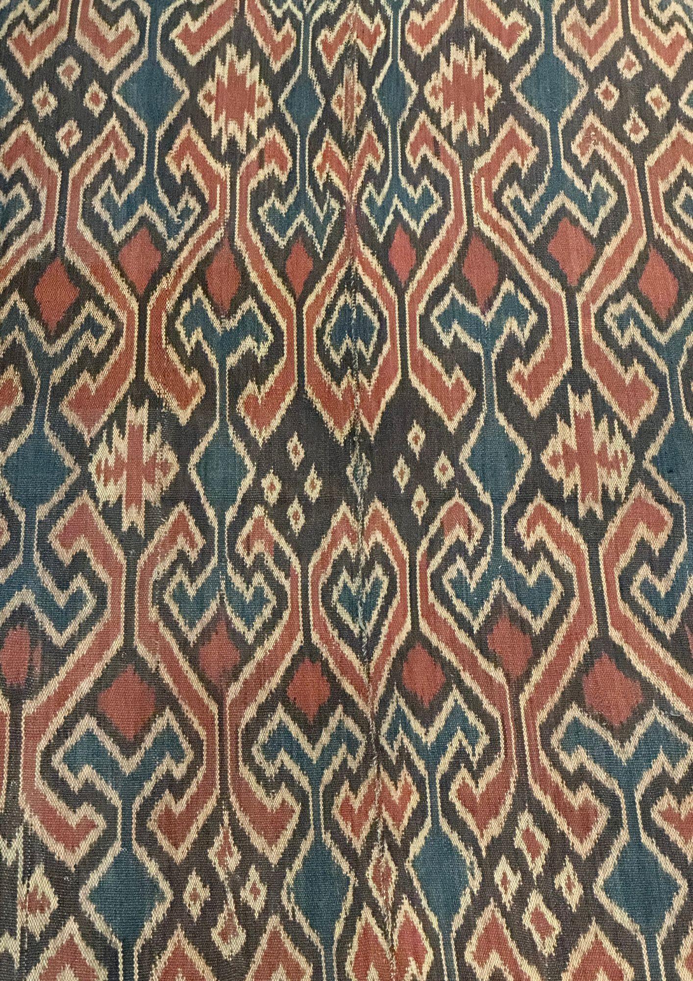 Ikat Textile from Toraja Tribe of Sulawesi with Stunning Tribal Motifs C. 1900 For Sale 4