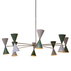 IKB191 Lámpara de suspensión contemporánea de latón y cristal, estilo Stilnovo, España, 2020