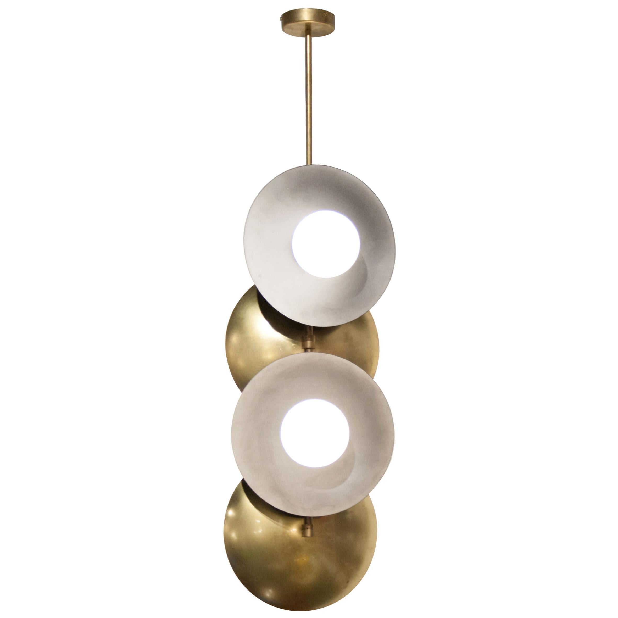 IKB191 Zeitgenössische vertikale Lampe aus Messingglas im Stilnovo-Stil, Spanien, 2020