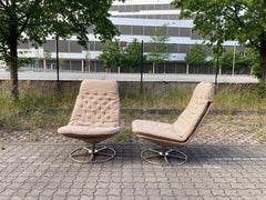 IKEA Gillis Lundgren Model Lia swivel Lounge Chair 1 of 4