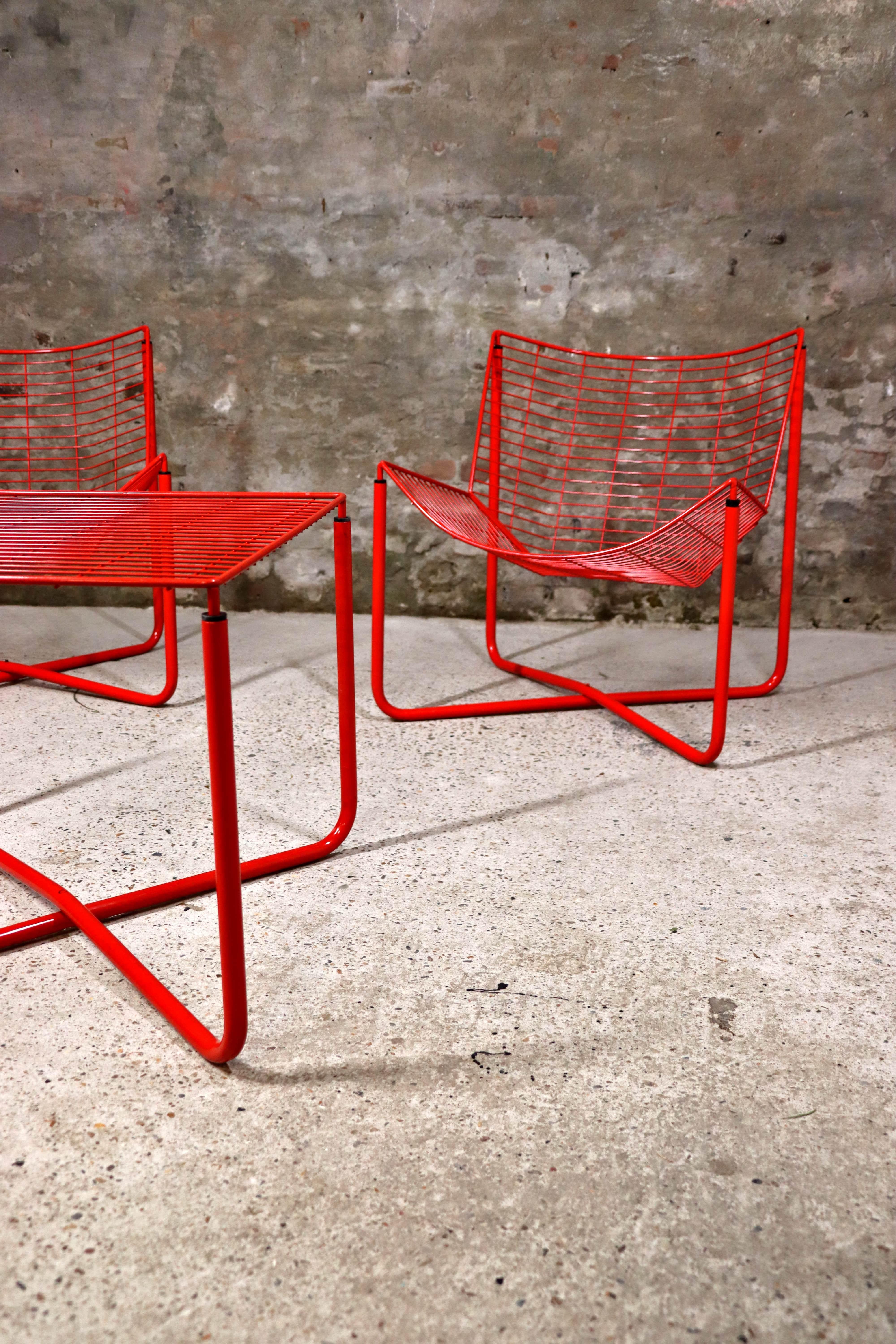 IKEA - Jarpen - Sillas y mesa de salón rojas - Niels Gammelgaard - 1983 en Bueno estado para la venta en NIEUWKUIJK, NB