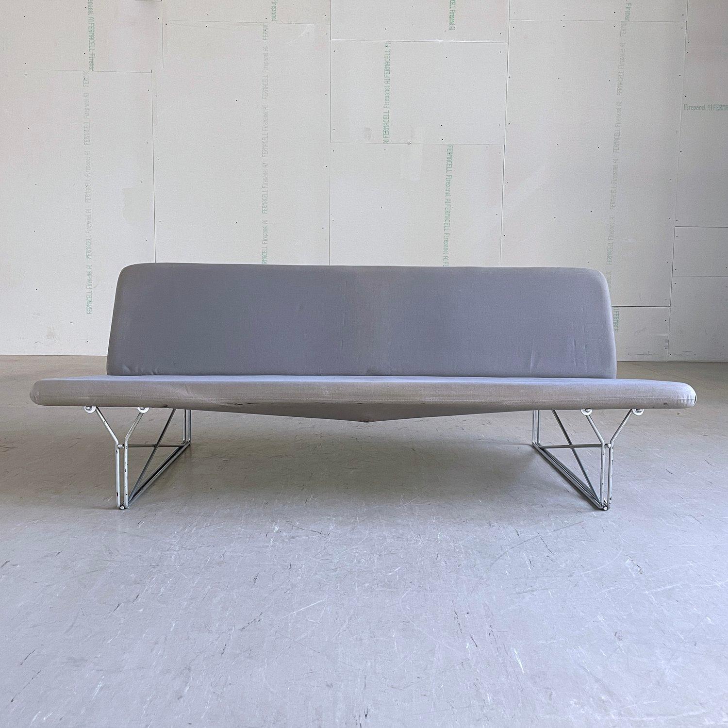 IKEA ‘MOMENT’ leather Sofa designed by Niels Gammelgaard, 1985 4