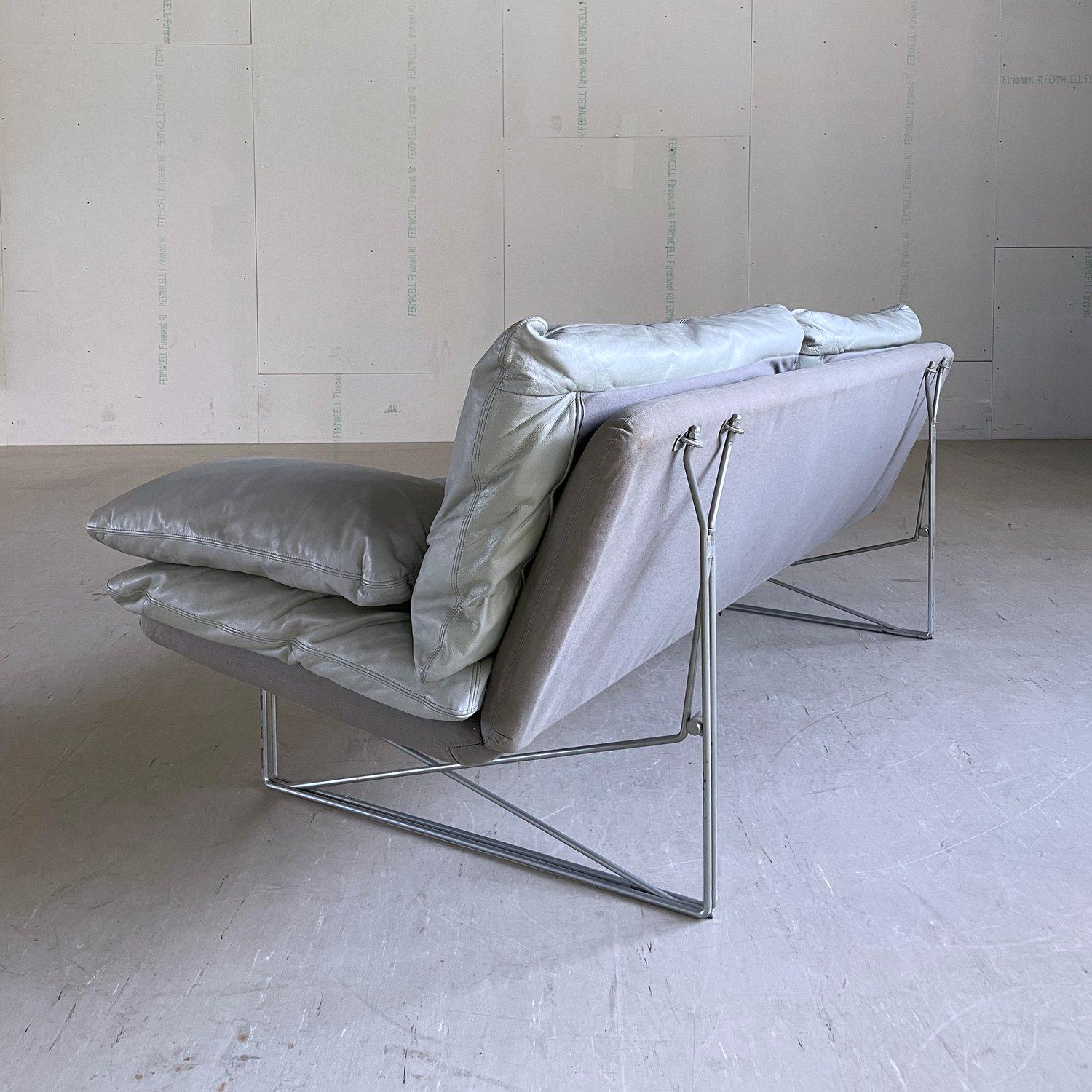 Swedish IKEA ‘MOMENT’ leather Sofa designed by Niels Gammelgaard, 1985