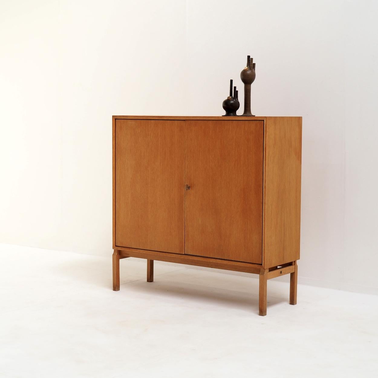 Suédois IKEA ‘MTP’ Cabinet by Marian Grabinski for IKEA, 1963, Natural Oak en vente