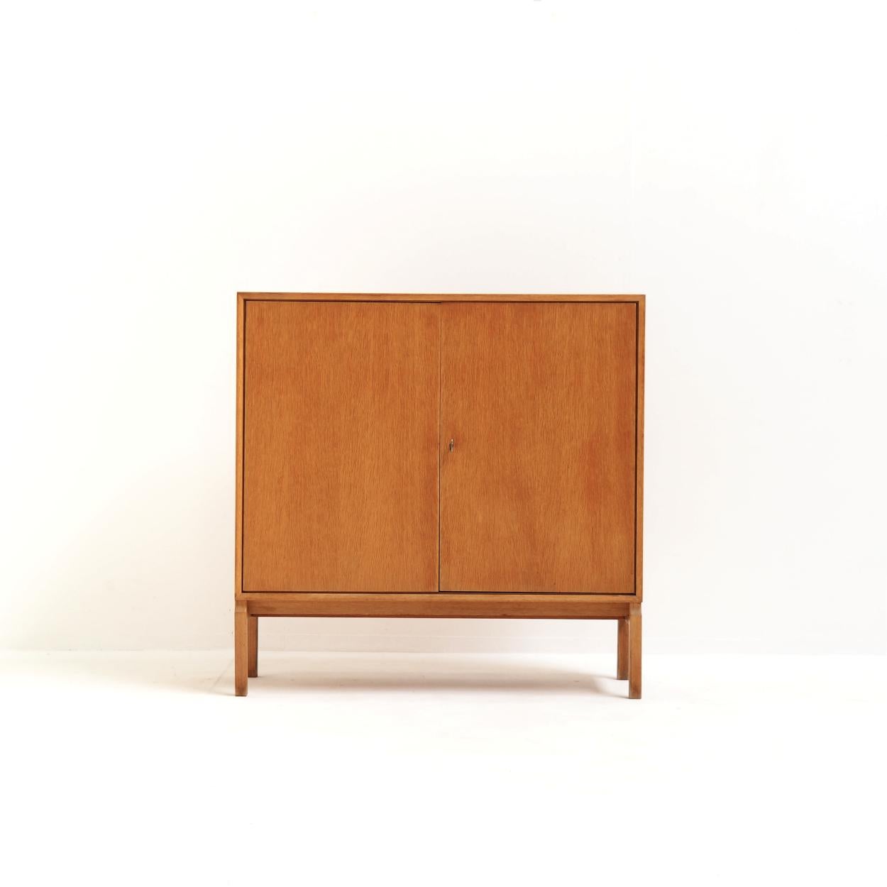 IKEA ‘MTP’ Cabinet by Marian Grabinski for IKEA, 1963, Natural Oak en vente 1