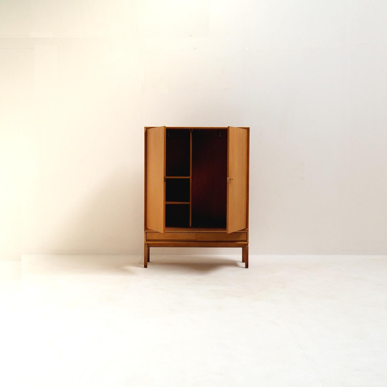 IKEA ‘MTP’ Wardrobe by Marian Grabinski for IKEA, 1963, Natural Oak en vente 1