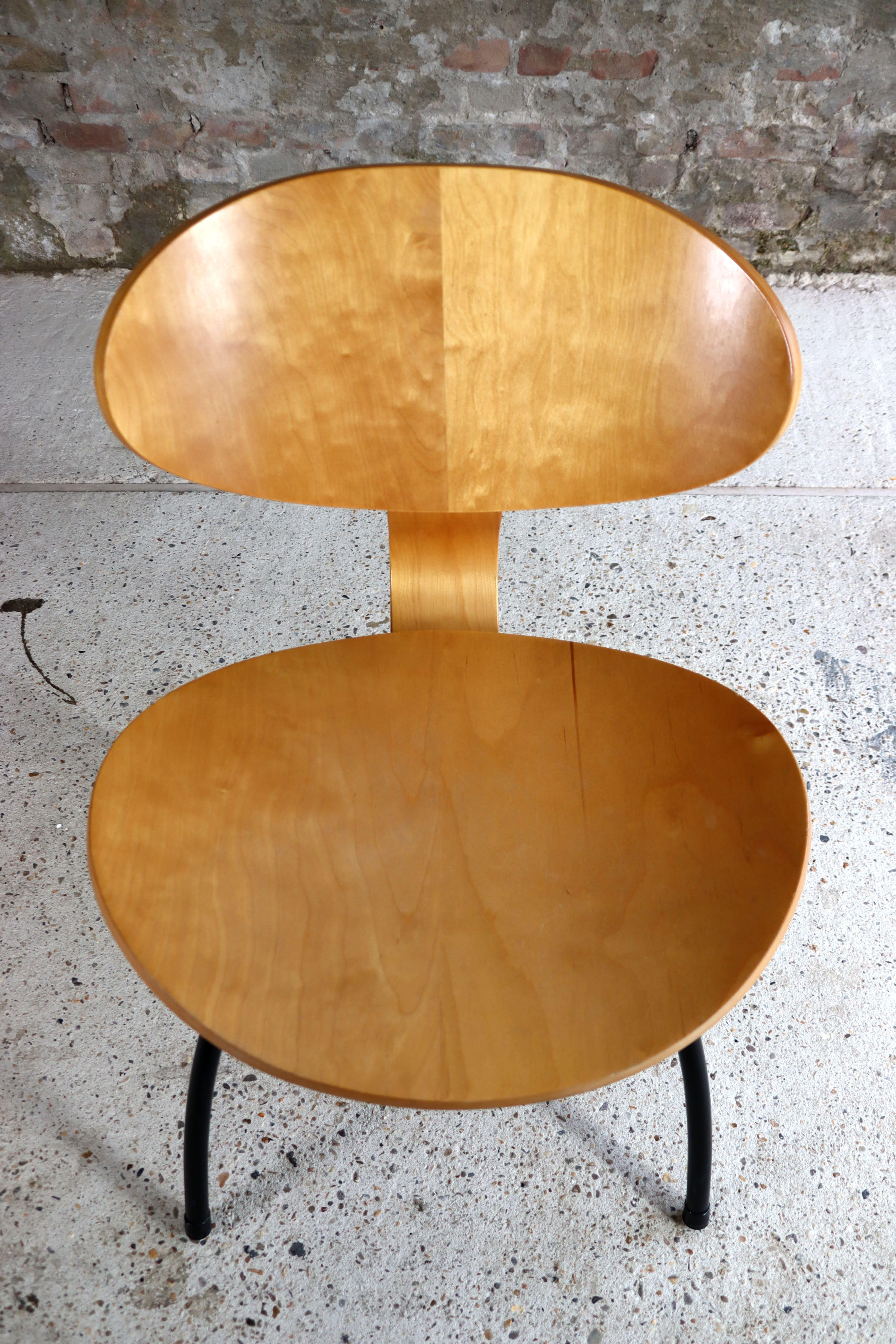 IKEA – Plywood Easy Chair – Inspired by Charles & Ray Eames – Nicholai Wiig For Sale 4
