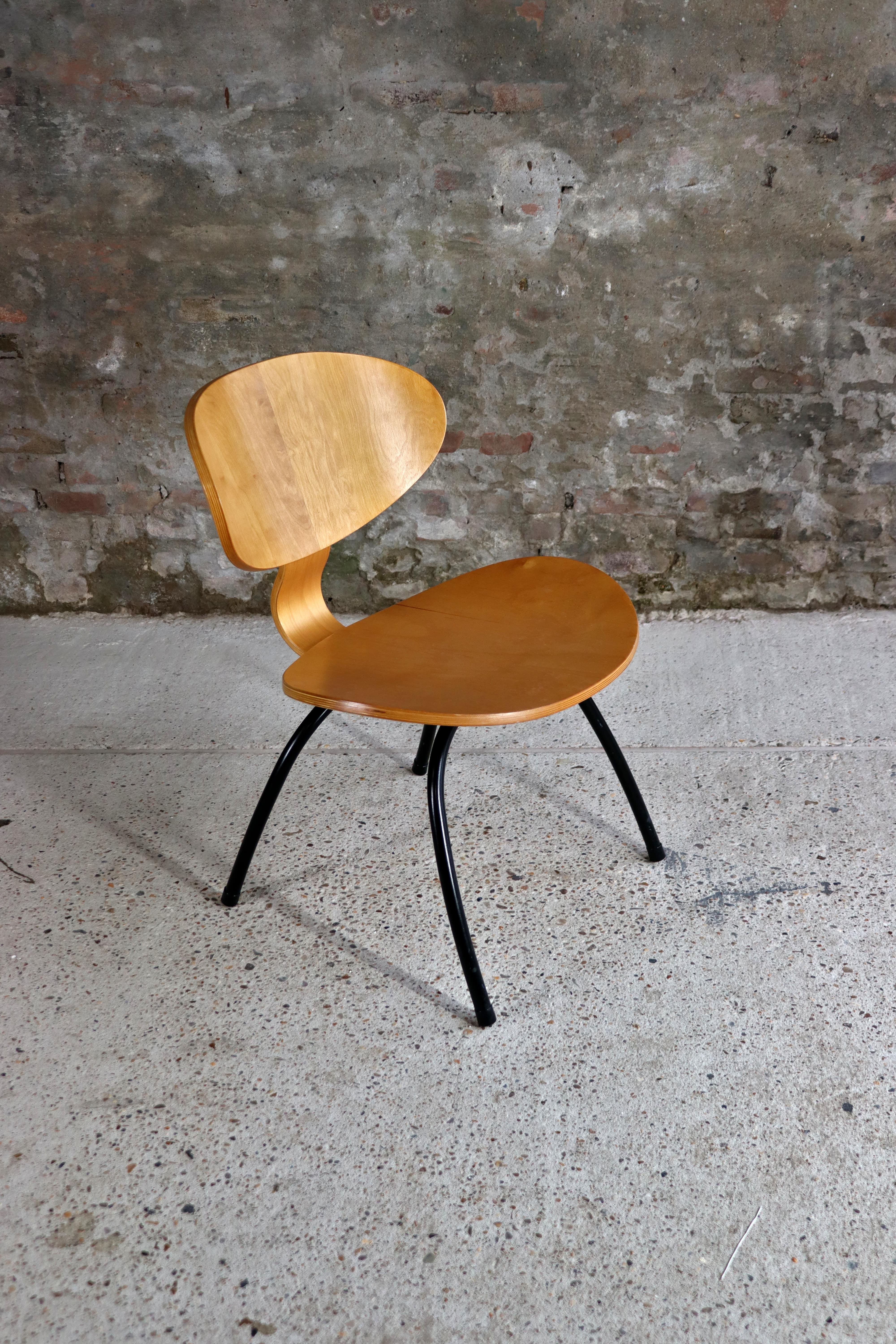 IKEA - Sessel aus Sperrholz - Inspiriert von Charles & Ray Eames - Nicholai Wiig im Zustand „Gut“ im Angebot in NIEUWKUIJK, NB