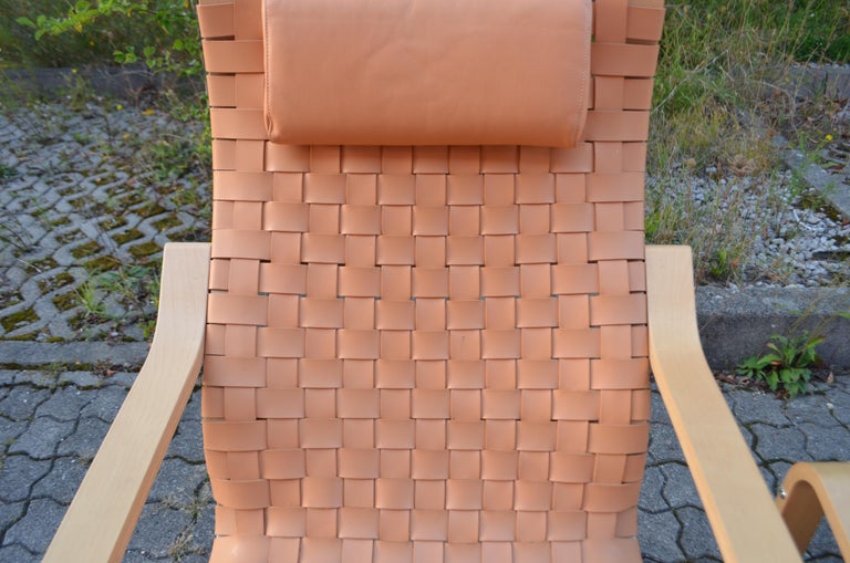VINTAGE IKEA Poäng Saddle Leather Lounge Chair & Ottomane Noboru Nakamura 1999 For Sale 11