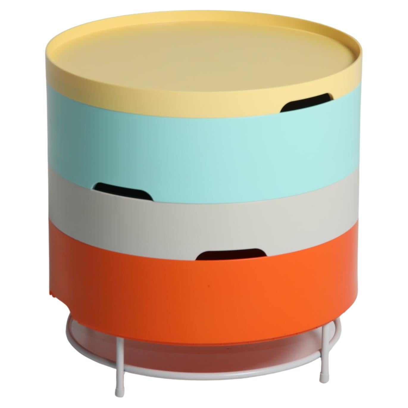 Mesa auxiliar apilable IKEA PS, años 2000