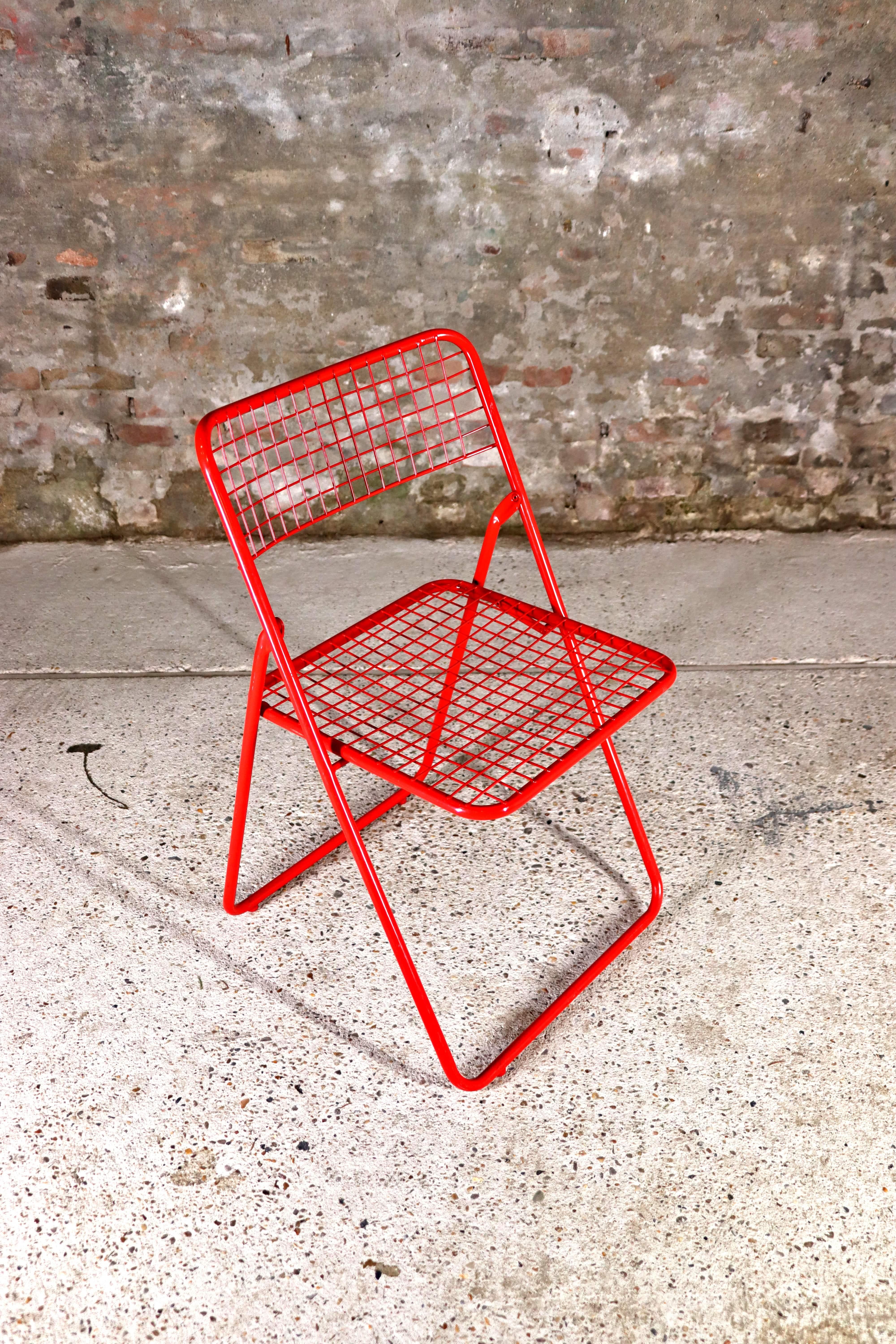 IKEA – Rappen – Ted Net Chair – Red – 6 available – Niels Gammelgaard – 1976 In Good Condition For Sale In NIEUWKUIJK, NB