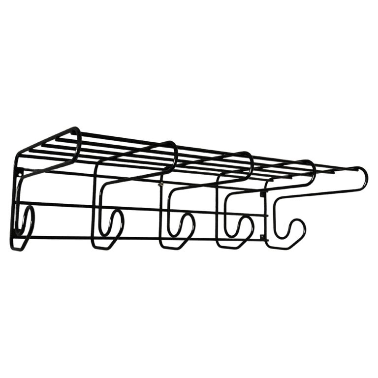 Ikea Vintage Pop Frän Schwarz Metall Kleiderbügel Retro mit Regal 1980s Postmodern im Angebot bei 1stDibs Deutschland | ikea kleiderbügel schwarz, kleiderbügel, schwarz metall ikea, kleiderbügel, schwarz