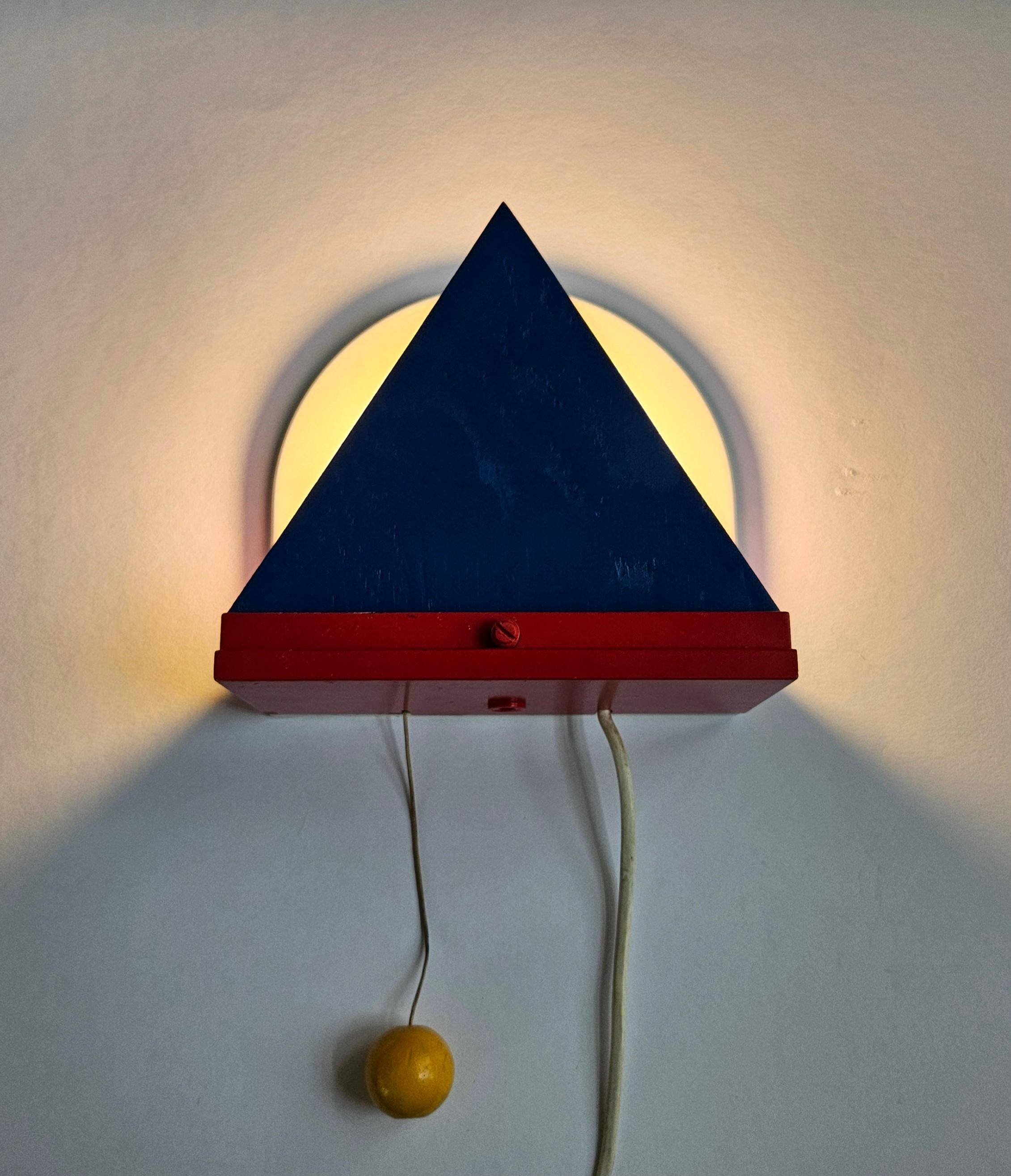 Lámpara de pared Ikea al estilo de Ettore Sottsass, Memphis Milano, Italia, años 80 Sueco en venta