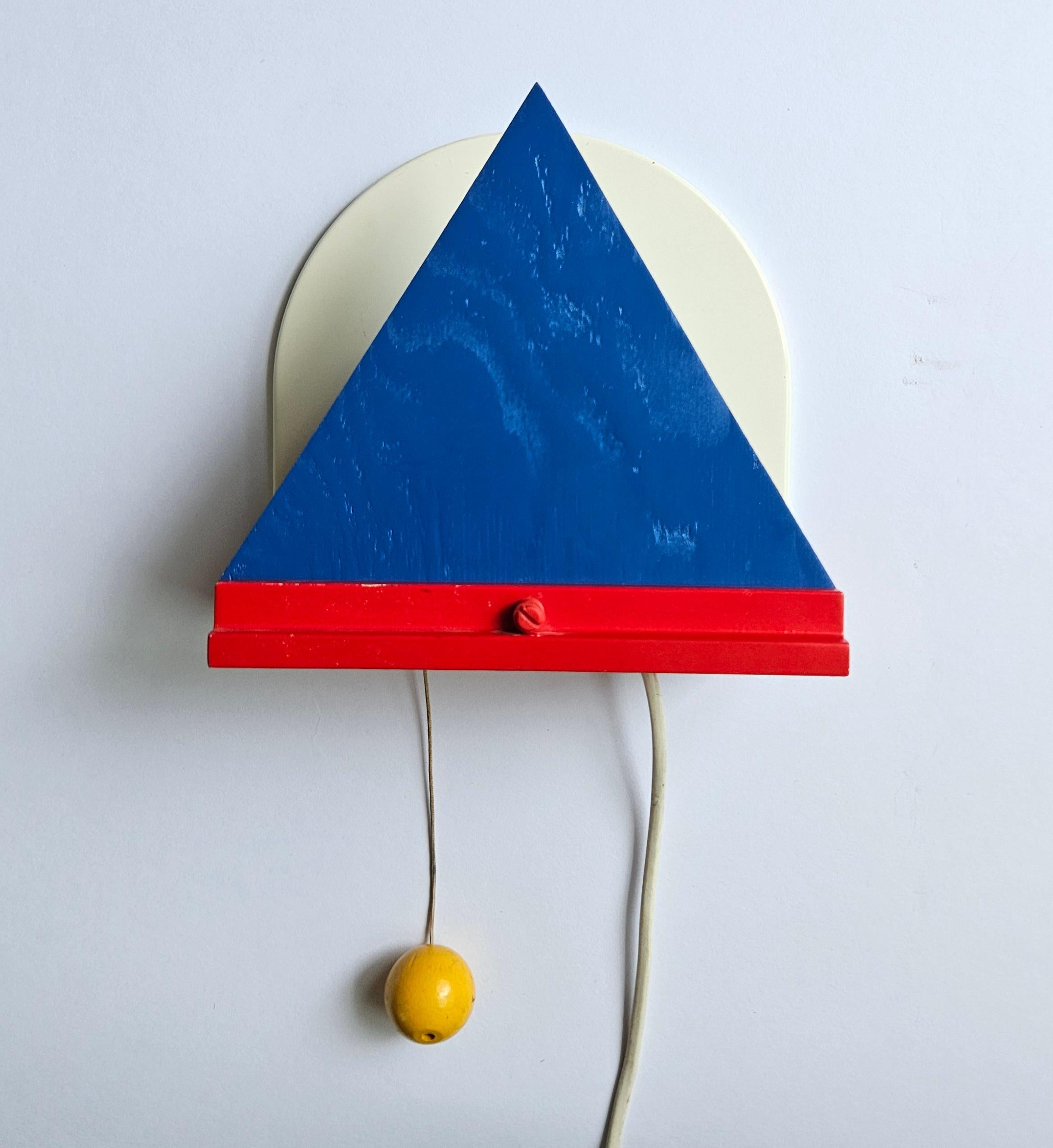 Lámpara de pared Ikea al estilo de Ettore Sottsass, Memphis Milano, Italia, años 80 en Bueno estado para la venta en Praha, CZ