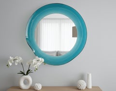 Espejo Escultórico Luminoso Serie Ikonika de cristal azul laguna moldeado a mano