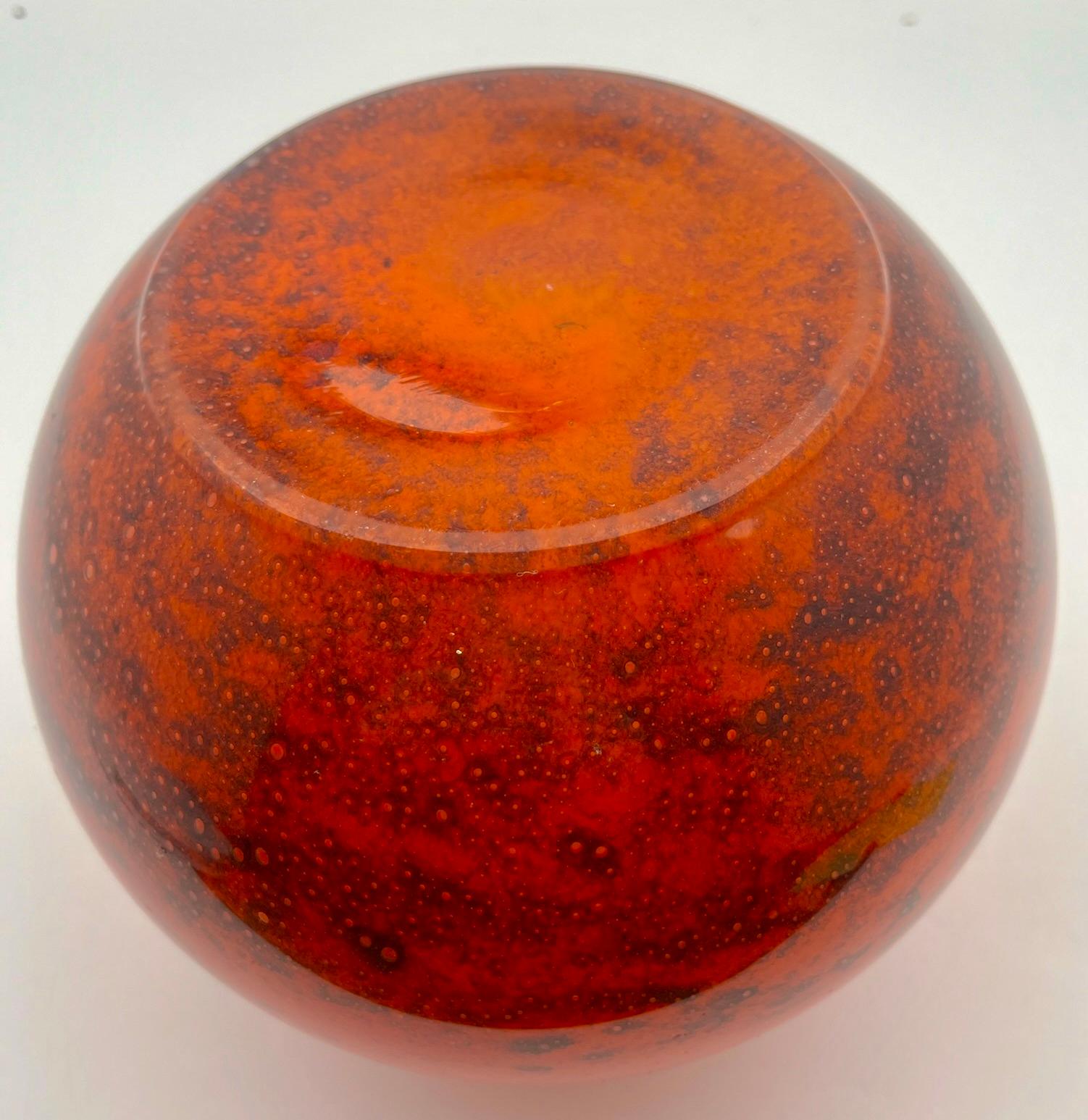 20ième siècle Vase en verre d'art Ikora, produit par WMF en Allemagne, années 1930 par Karl Wiedmann en vente