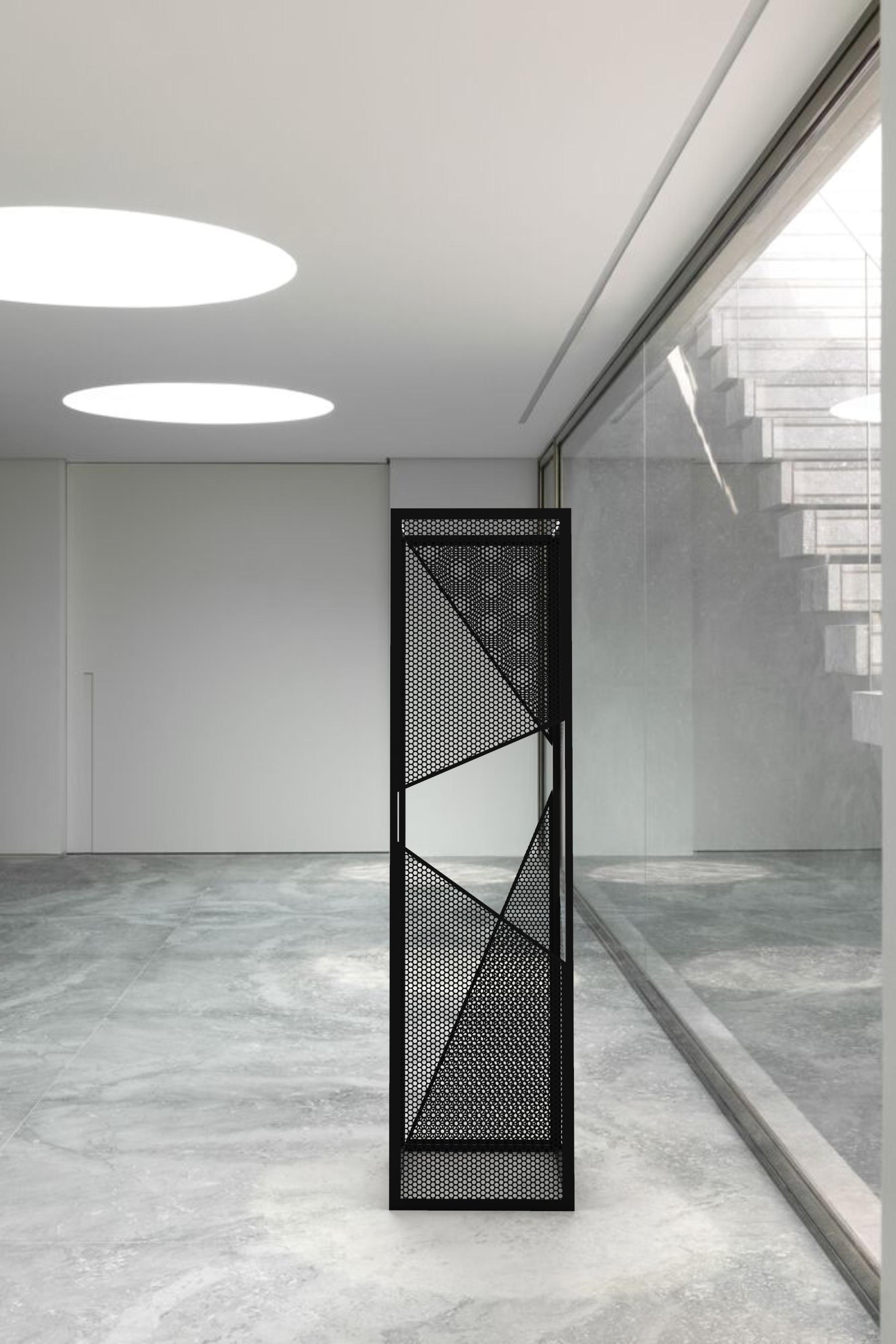 ENNAIA LUA Indoor/Outdoor Vertical Metal Art Sculpture For Sale at