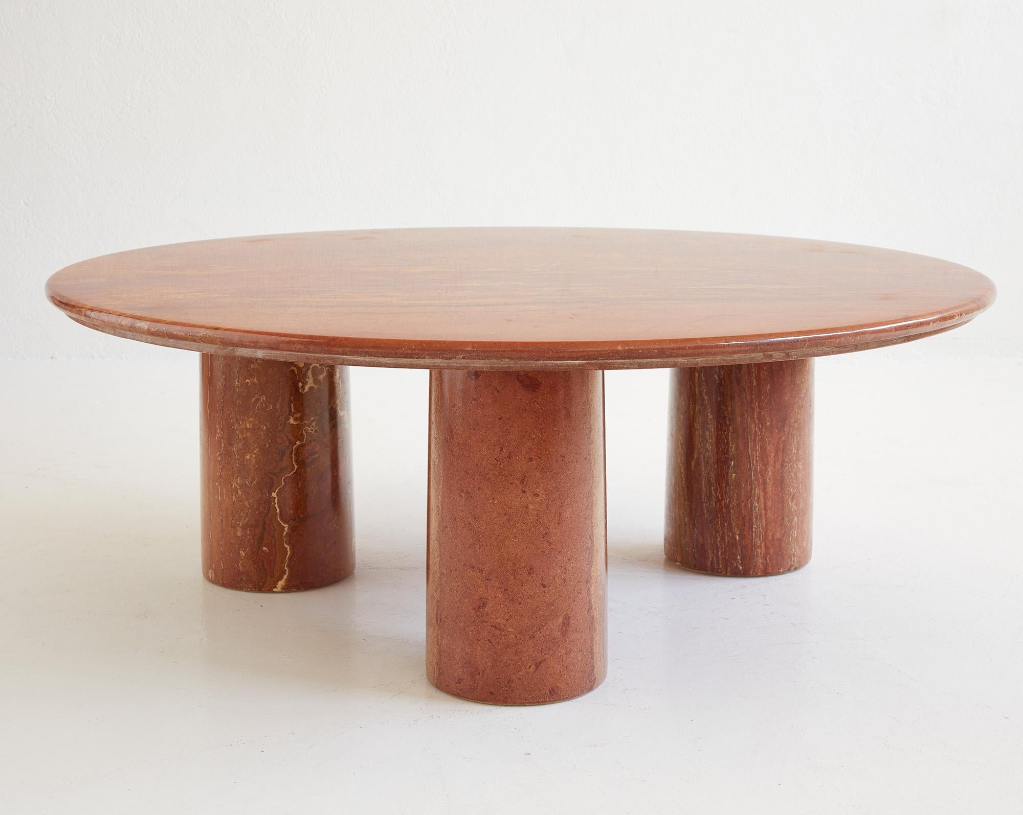 Couchtisch „Il Colonnato“ aus rotem Travertin von Mario Bellini, Cassina, Italien 1970 im Angebot 2