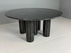 Il Colonnato Round Table by Mario Bellini, Black Marble, 1970s Cassina