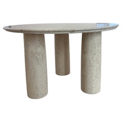 Tavolo da pranzo rotondo in marmo travertino Il Colonnato di Mario Bellini, gambe a colonna