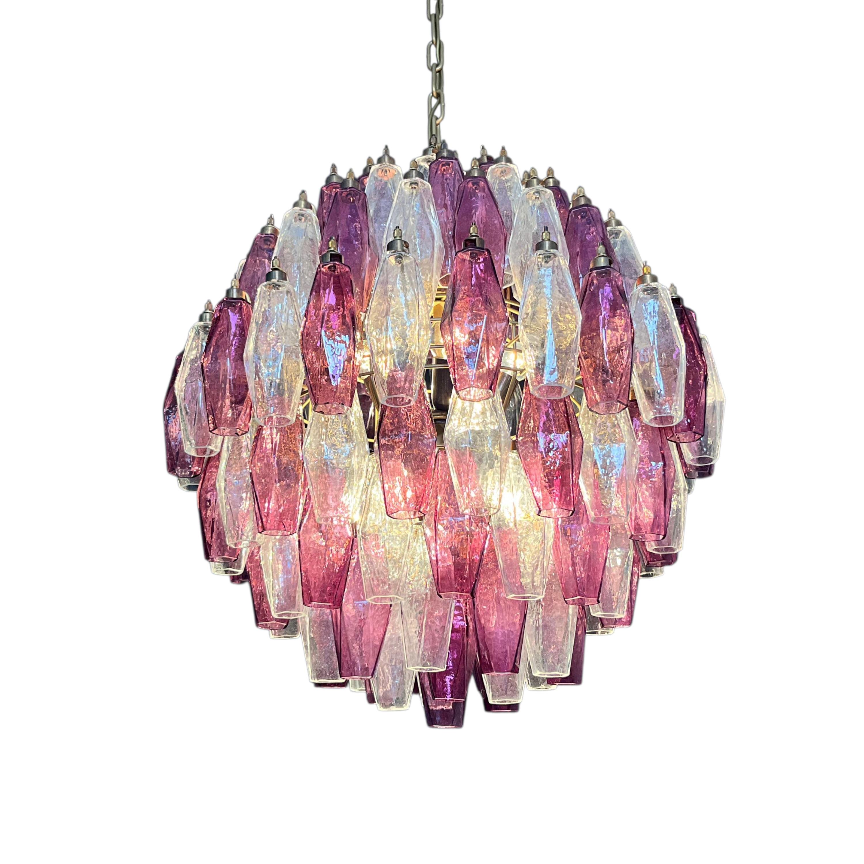 Il grande lampadario color ametista murano in vendita 1