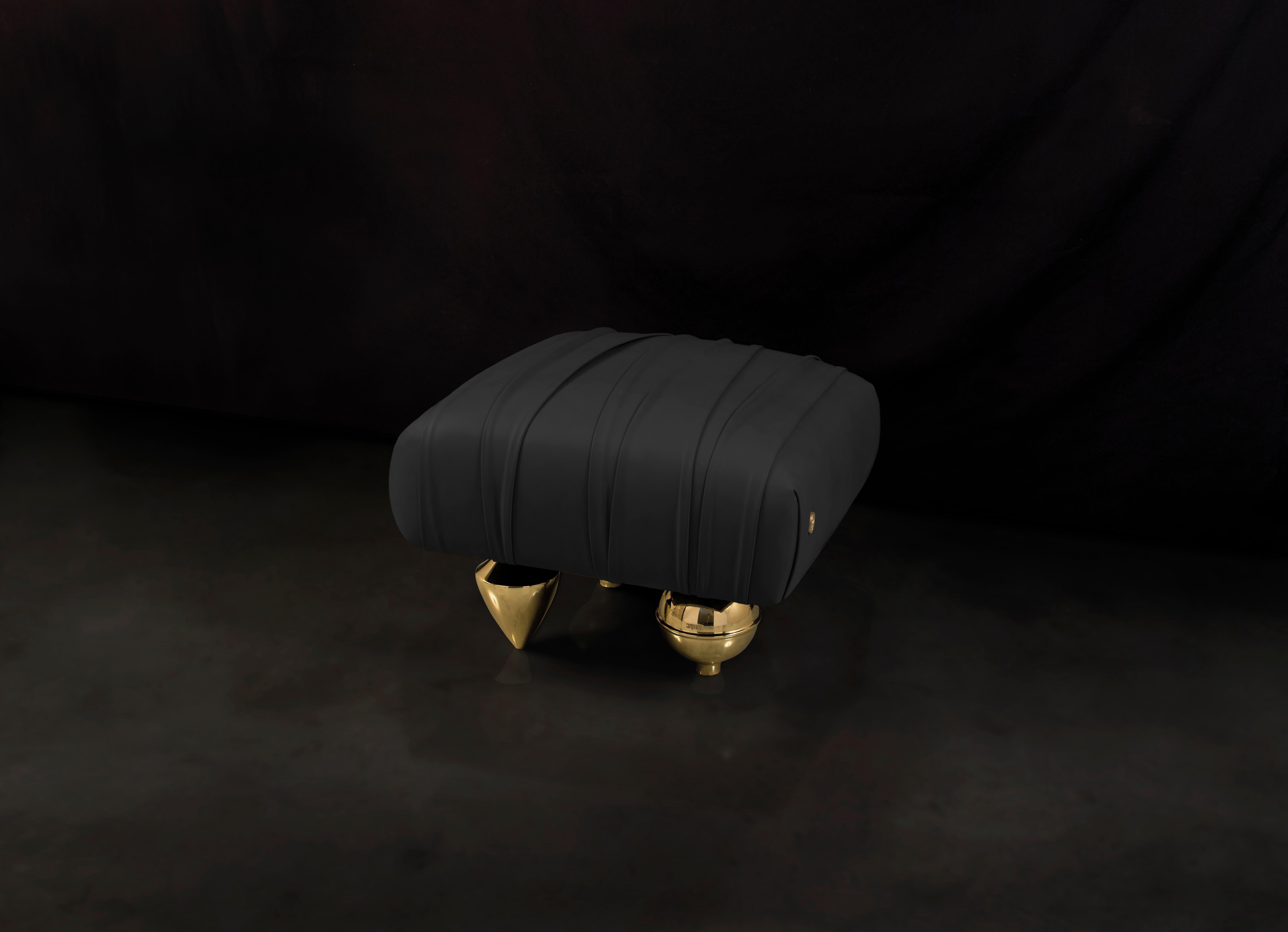 Il Pezzo 1 Pouf by Il Pezzo Mancante
Dimensions:  W 65 x D 65 x H 46 cm
Materials: Upholstery: fine quality leather or velvet.
Brass casting base: satin brass / bronze / gold / nickel.
Weight: approx 30 Kg 

Il Pezzo Mancante (
