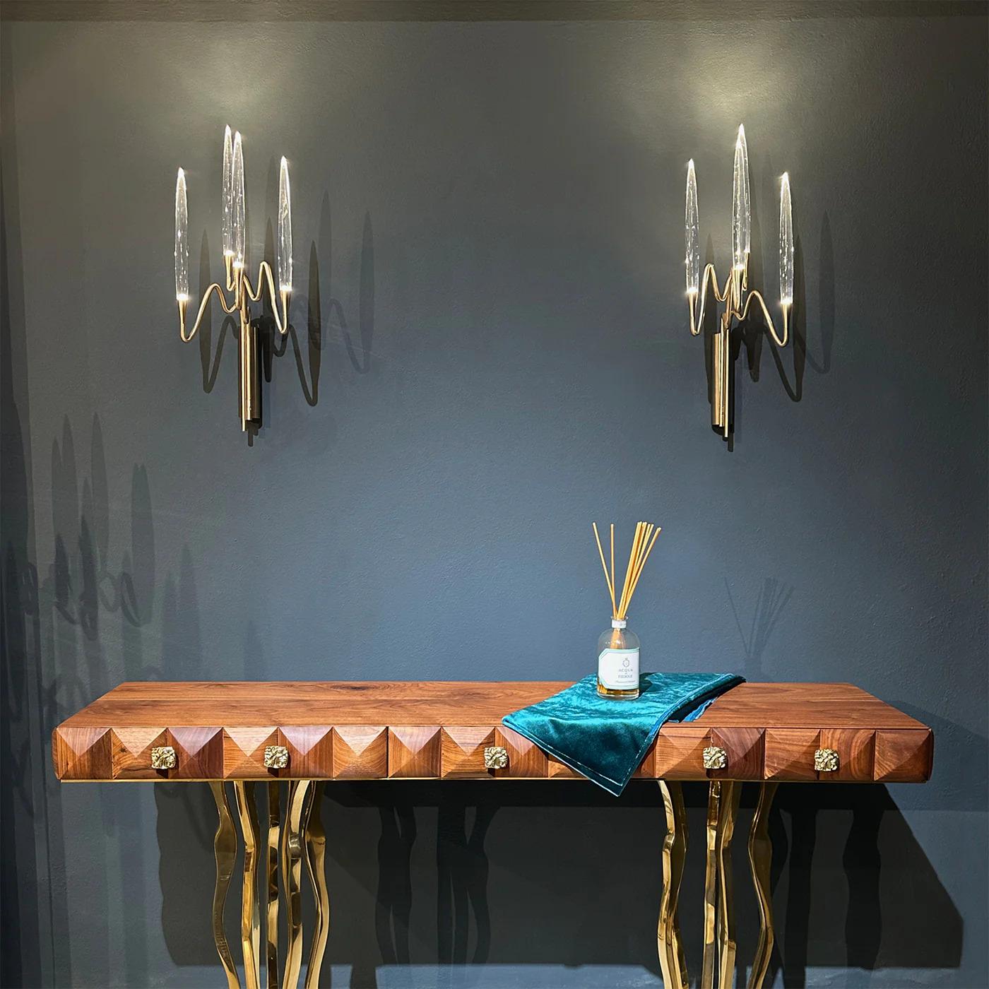 Il Pezzo 3 4-Lights Satin Brass Wall Sconce by Il Pezzo Mancante Siglo XXI y contemporáneo en venta