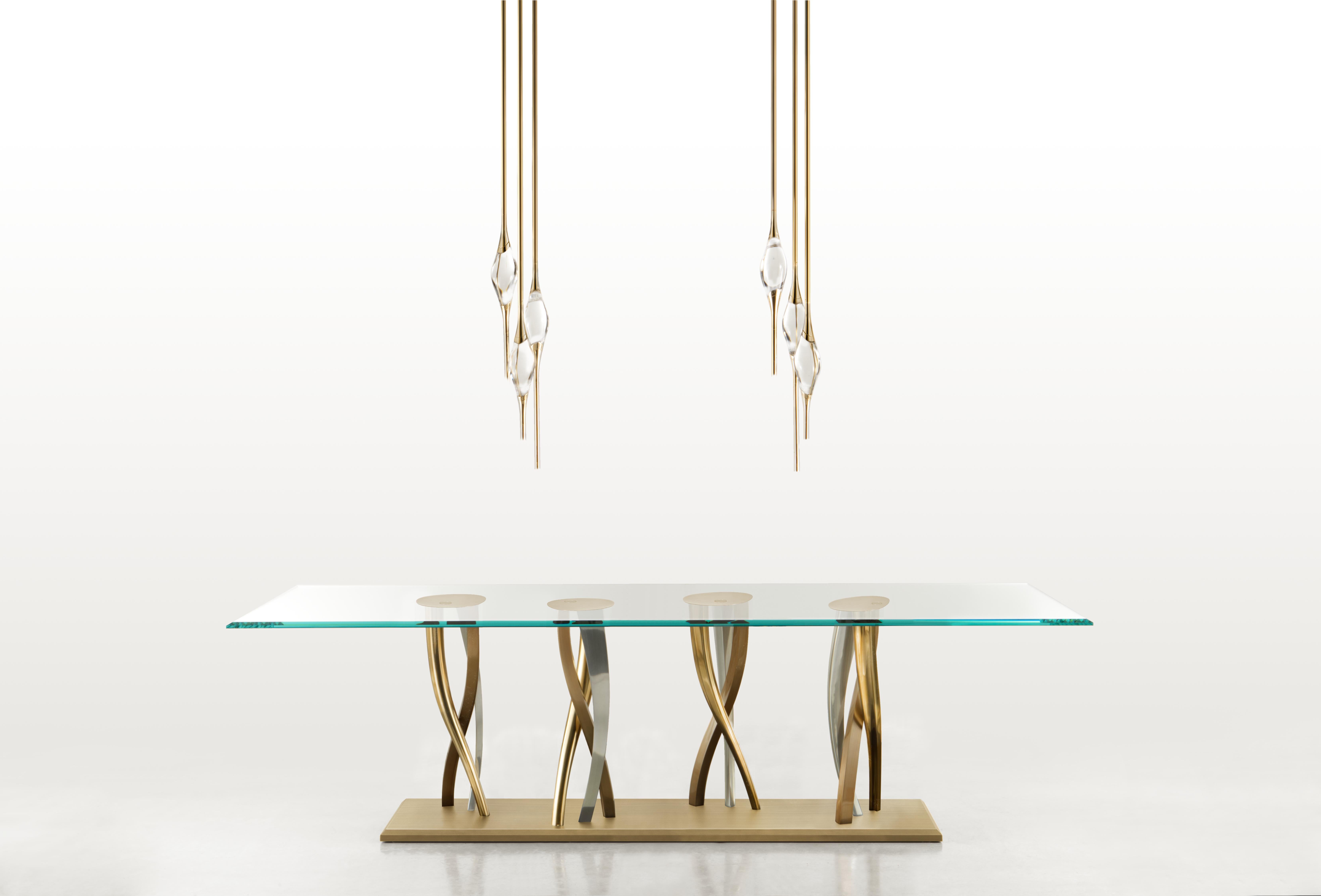 Table « Il Pezzo 8 Glass Table » plateau en verre, bronze, laiton satiné, nickel, base en moulage Neuf - En vente à Firenze, IT