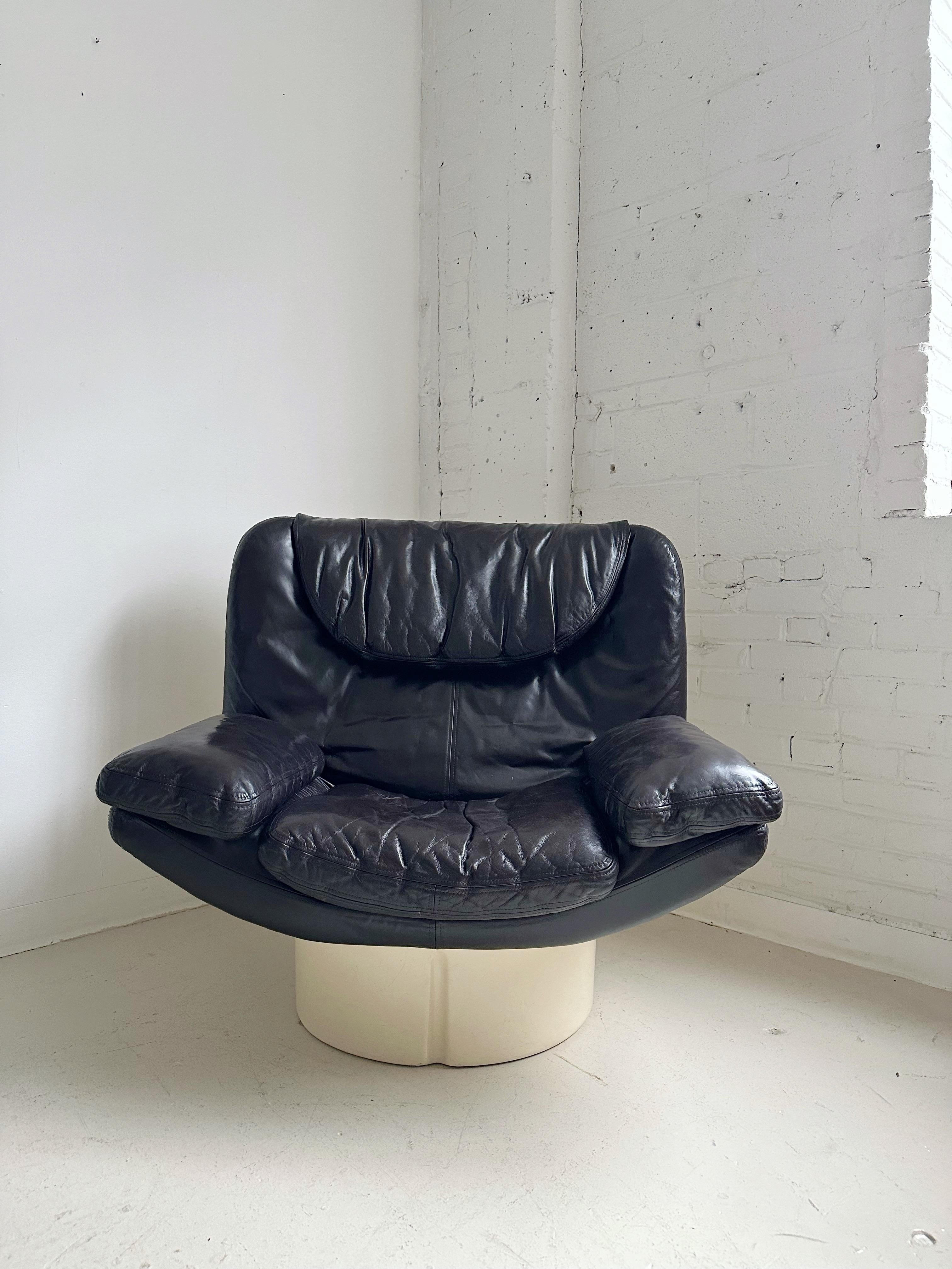 IL POLTRONE Lounge Chair by Ammanati & Vitelli for Comfort, 70's For Sale 4