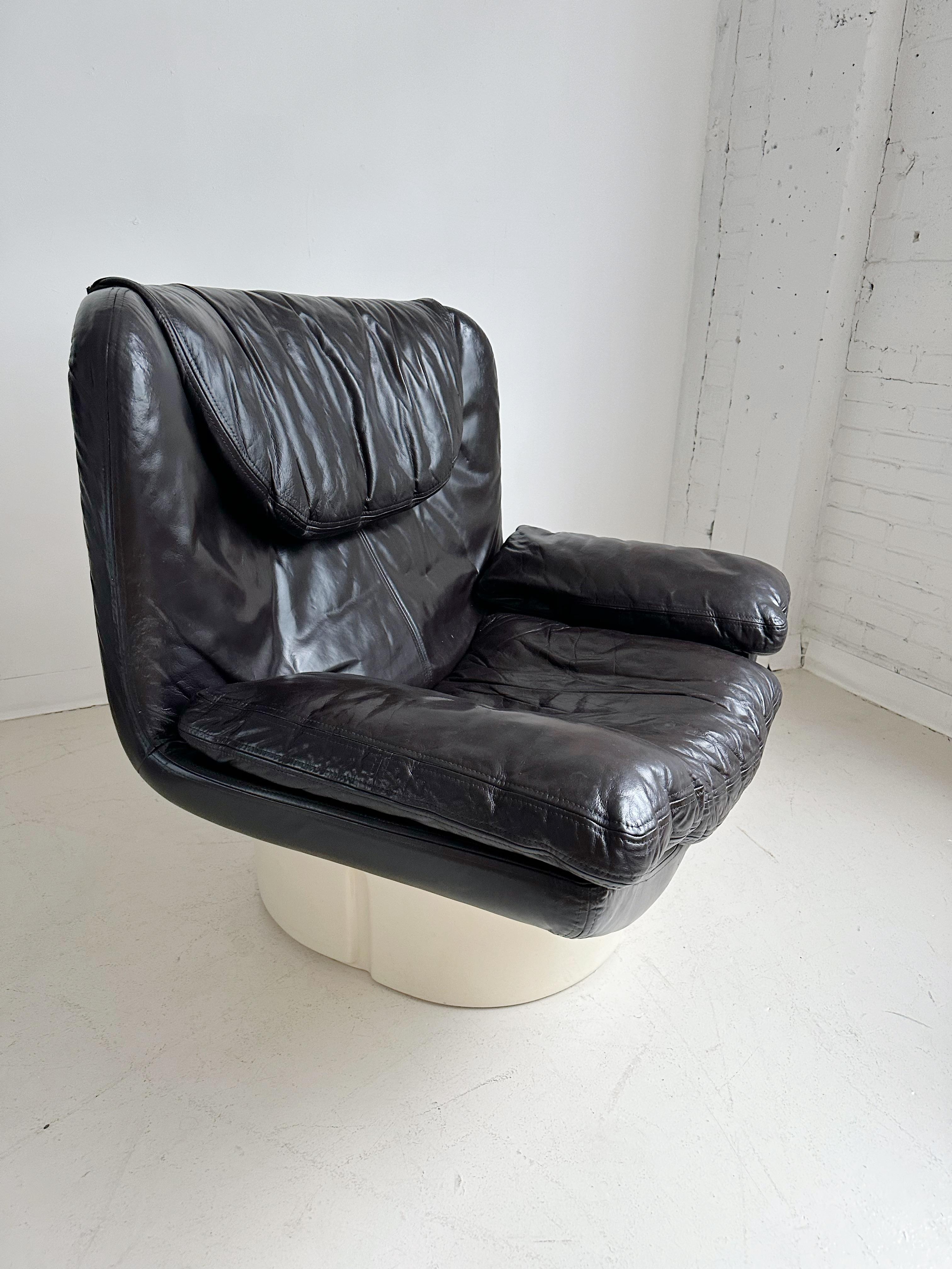 Leather IL POLTRONE Lounge Chair by Ammanati & Vitelli for Comfort, 70's For Sale