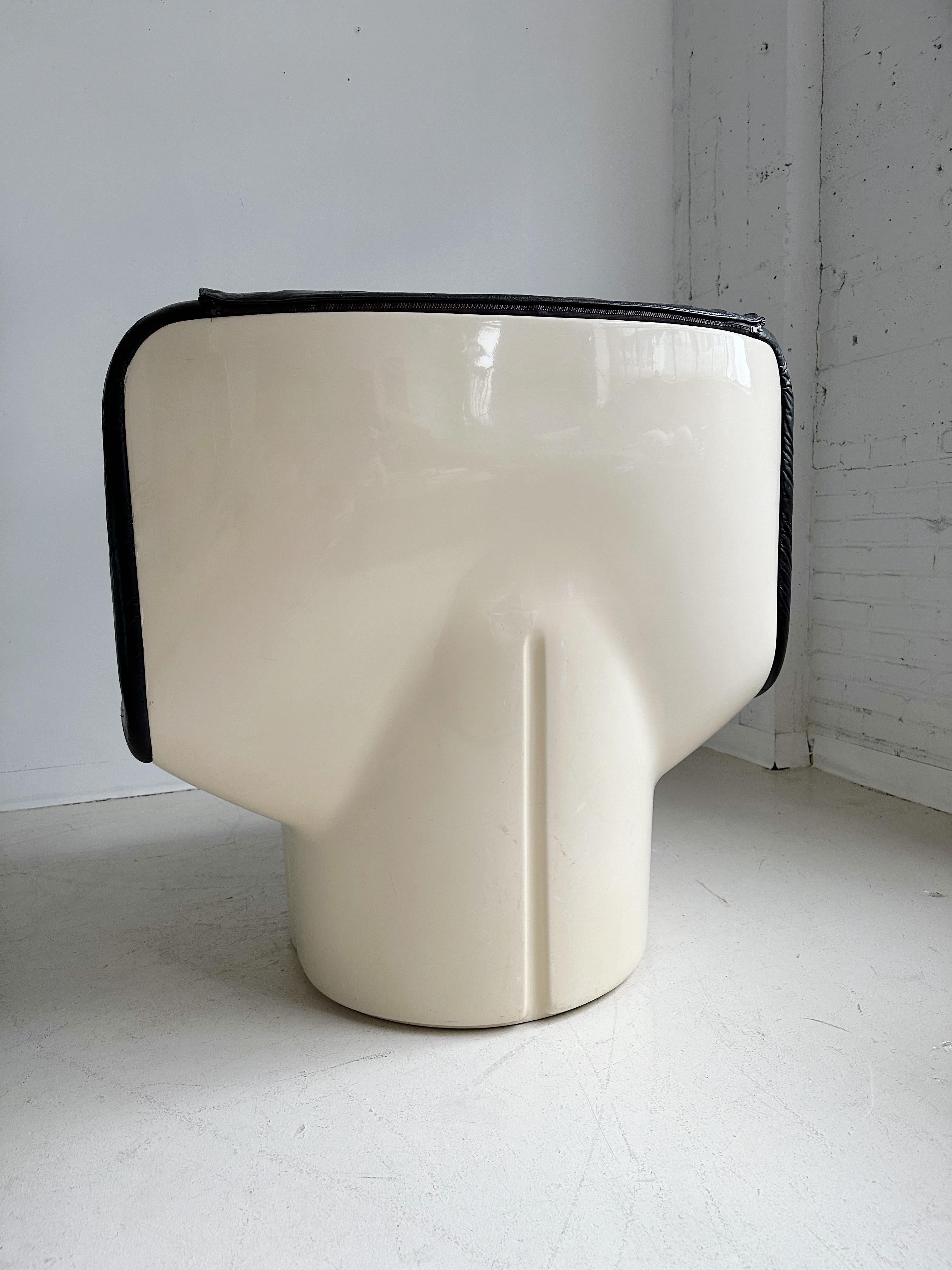 IL POLTRONE Lounge Chair by Ammanati & Vitelli for Comfort, 70's 1