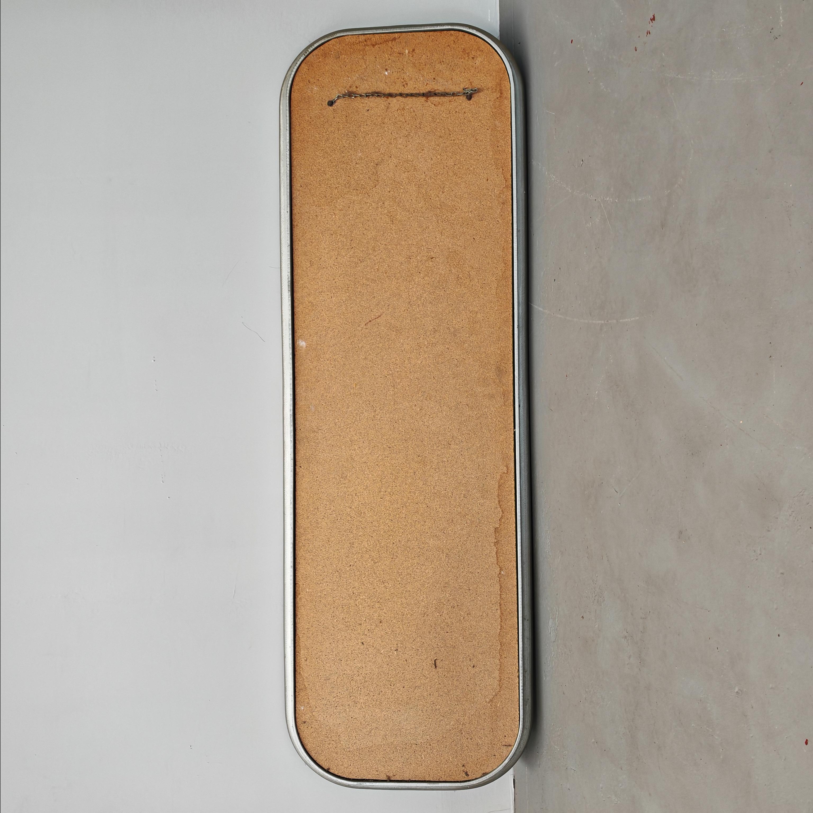 Miroir à cadre métallique Burchiellaro 1970 en vente 1