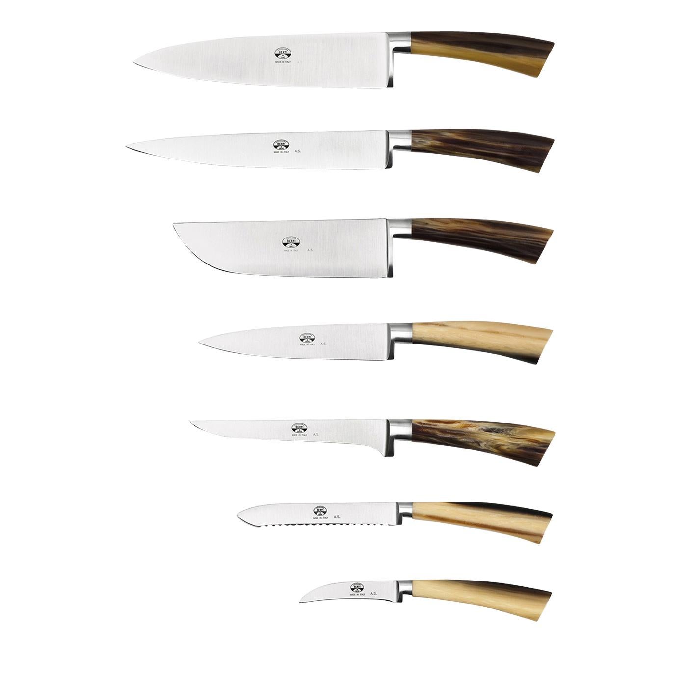 This exquisite set features seven magnificent knives, all handmade and collected in a wooden box that makes this also a precious gift for a food lover. These seven knives, all meant to be used to prepare food, are so striking that they will enhance