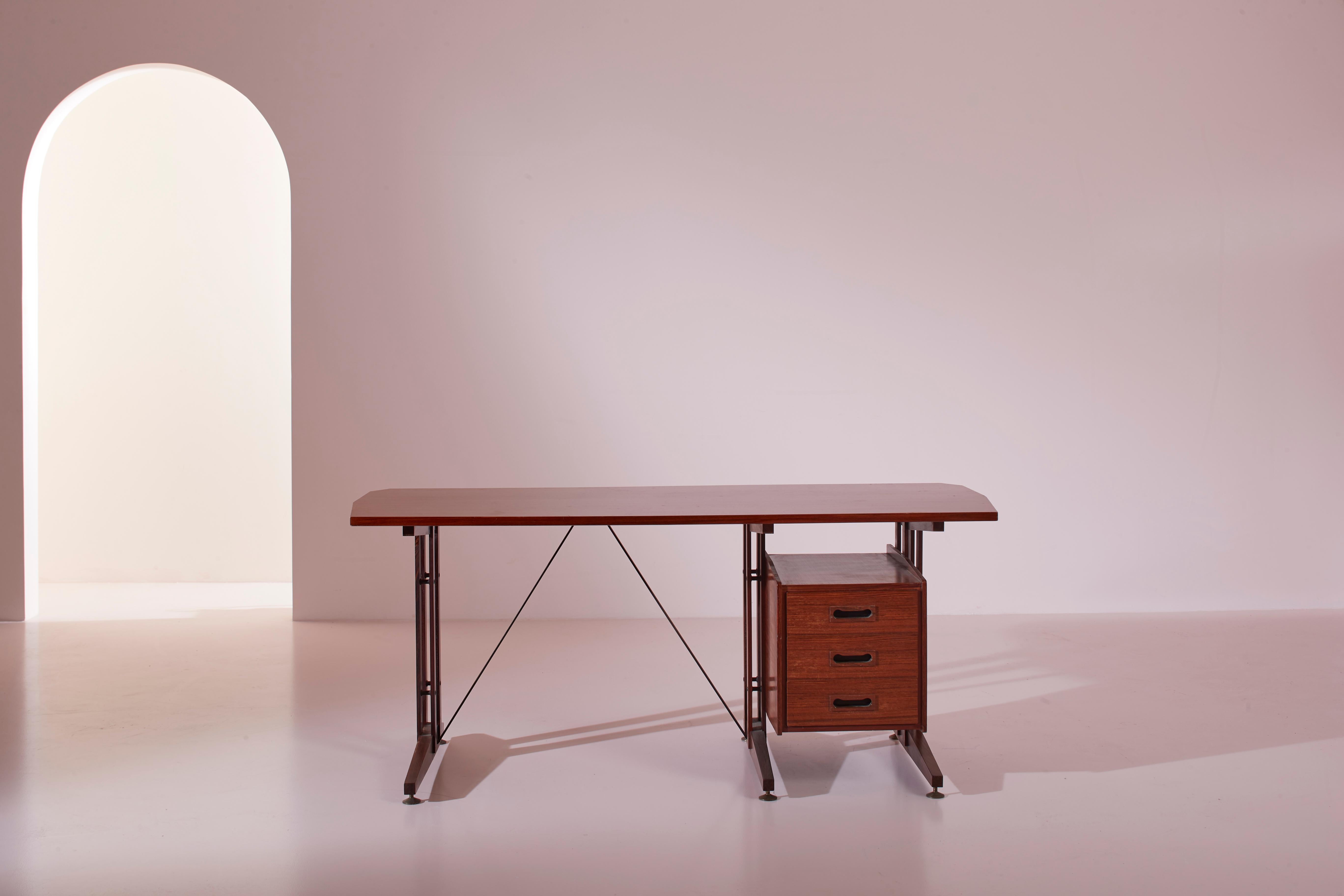 Mid-Century Modern ILA (Industria Lombarda Arredamenti) teak and metal desk model Ss34, Italy, 1959 For Sale