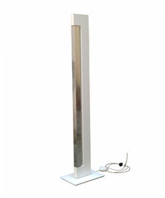 Ilaria Marelli pour le lampadaire Nemo 'ARA', Italie 2007