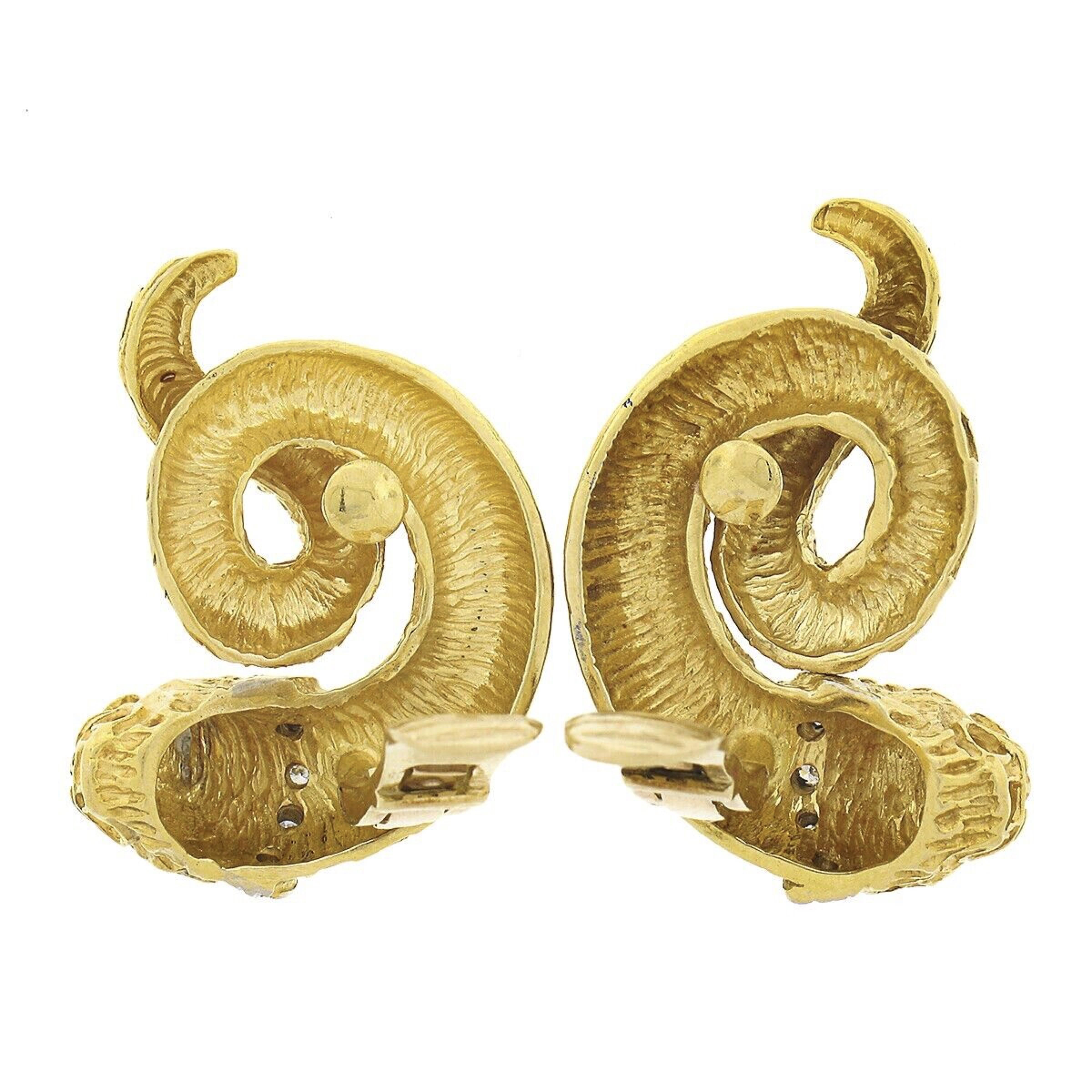 Round Cut Ilas Lalaounis Greek 18k Gold Textured Lion Snake Swirl W/ Diamond Ruby Earrings