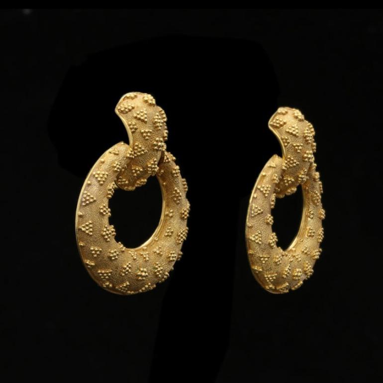 Hellenistic Ilias Lalaounis 18 Carat Yellow Gold Door Knocker Style Earrings, circa 1990s