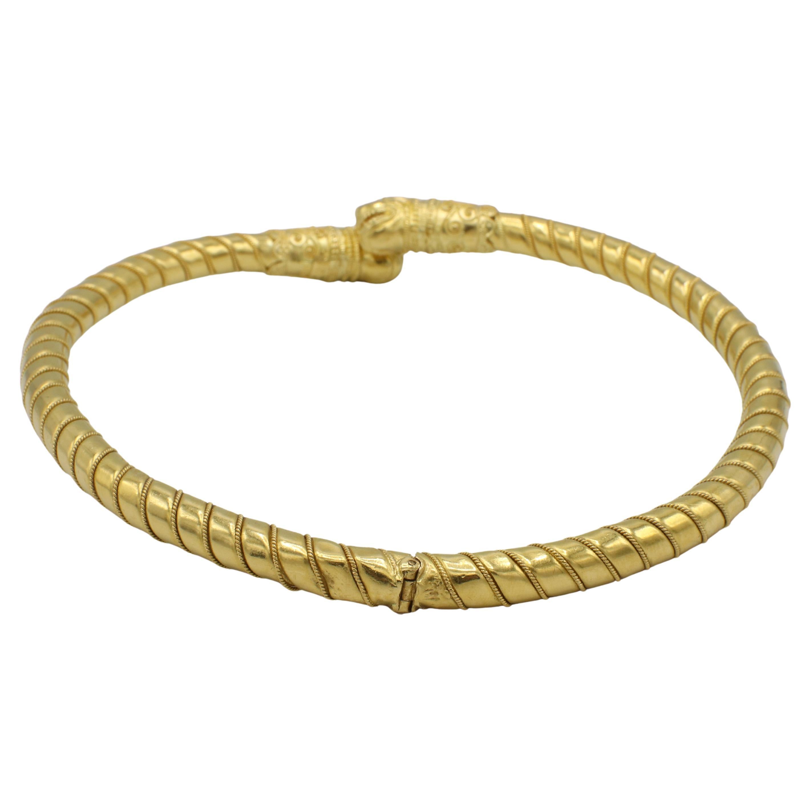 Women's Ilias Lalaounis 18 Karat Yellow Gold Double Lion Animal Head Collar Necklace