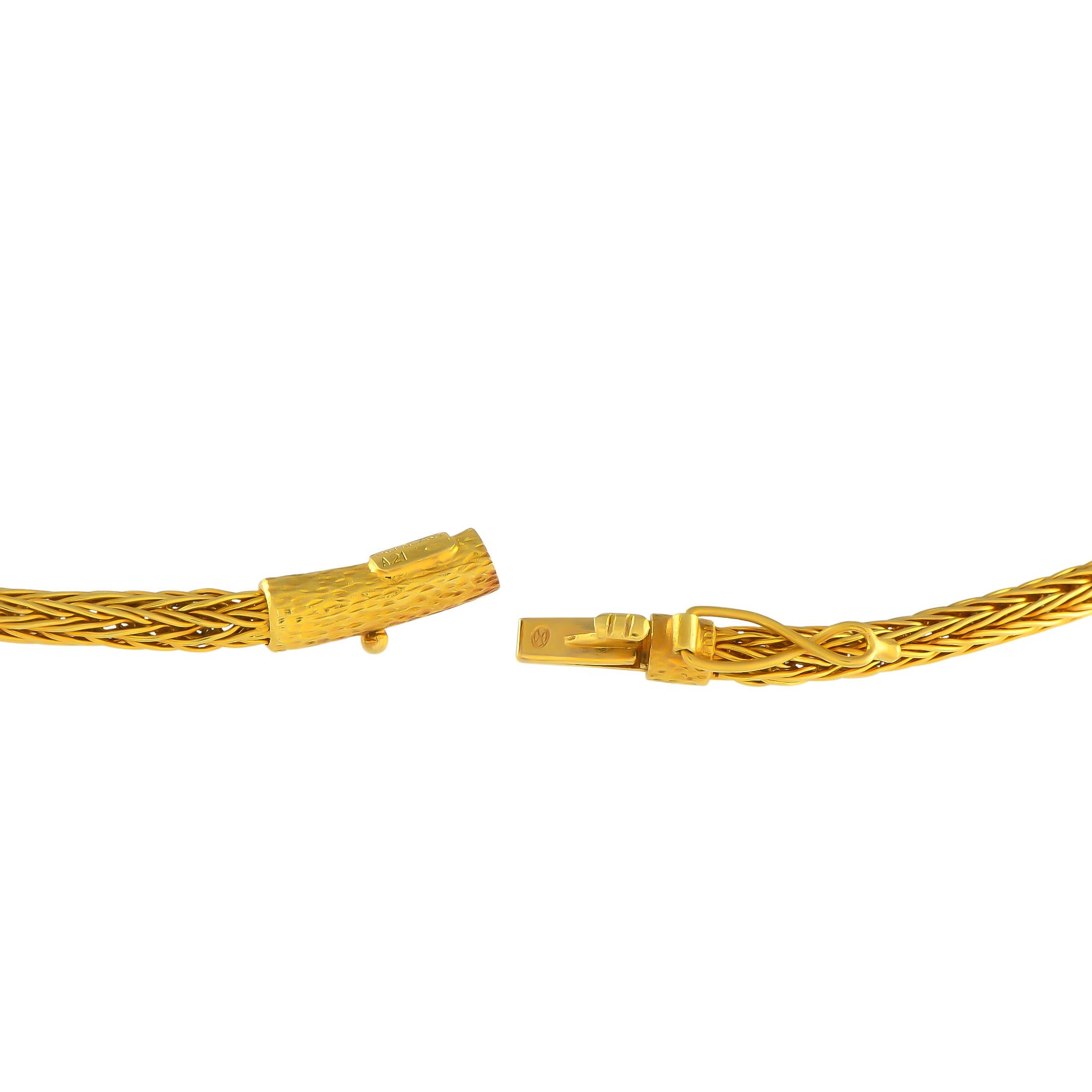 Ilias Lalaounis 18K Yellow Gold Rock Crystal Flying Geese Necklace In Excellent Condition For Sale In Southampton, PA
