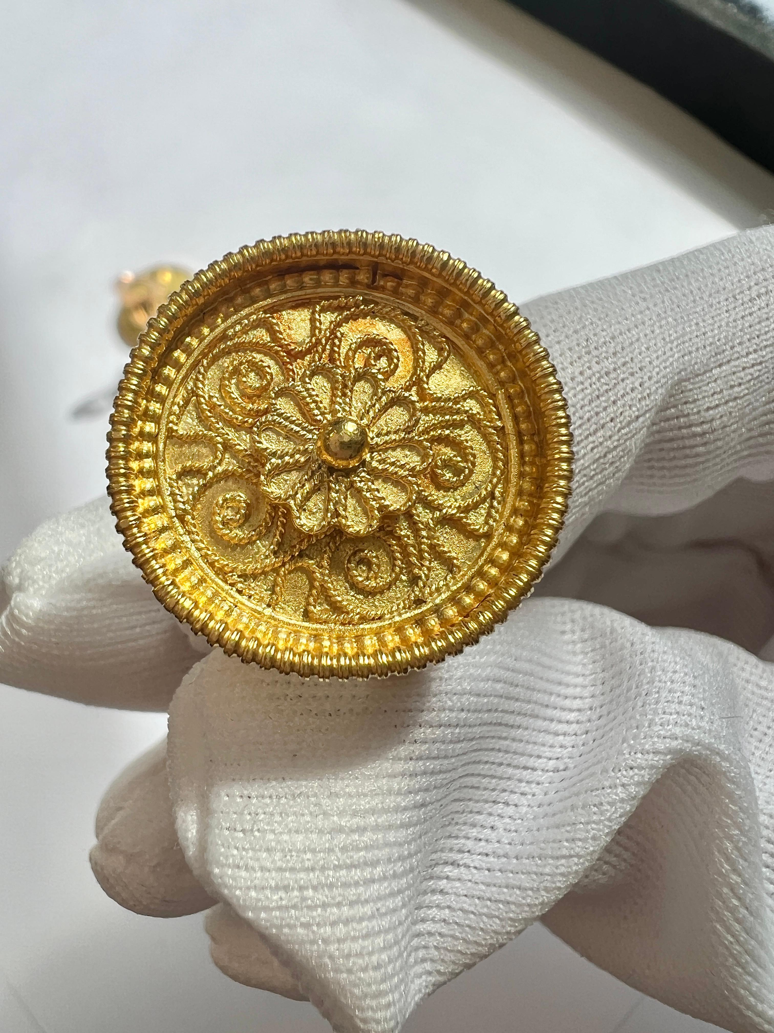 Ilias Lalaounis 18K YG Etruscan Revival Clip-on Earrings For Sale 2